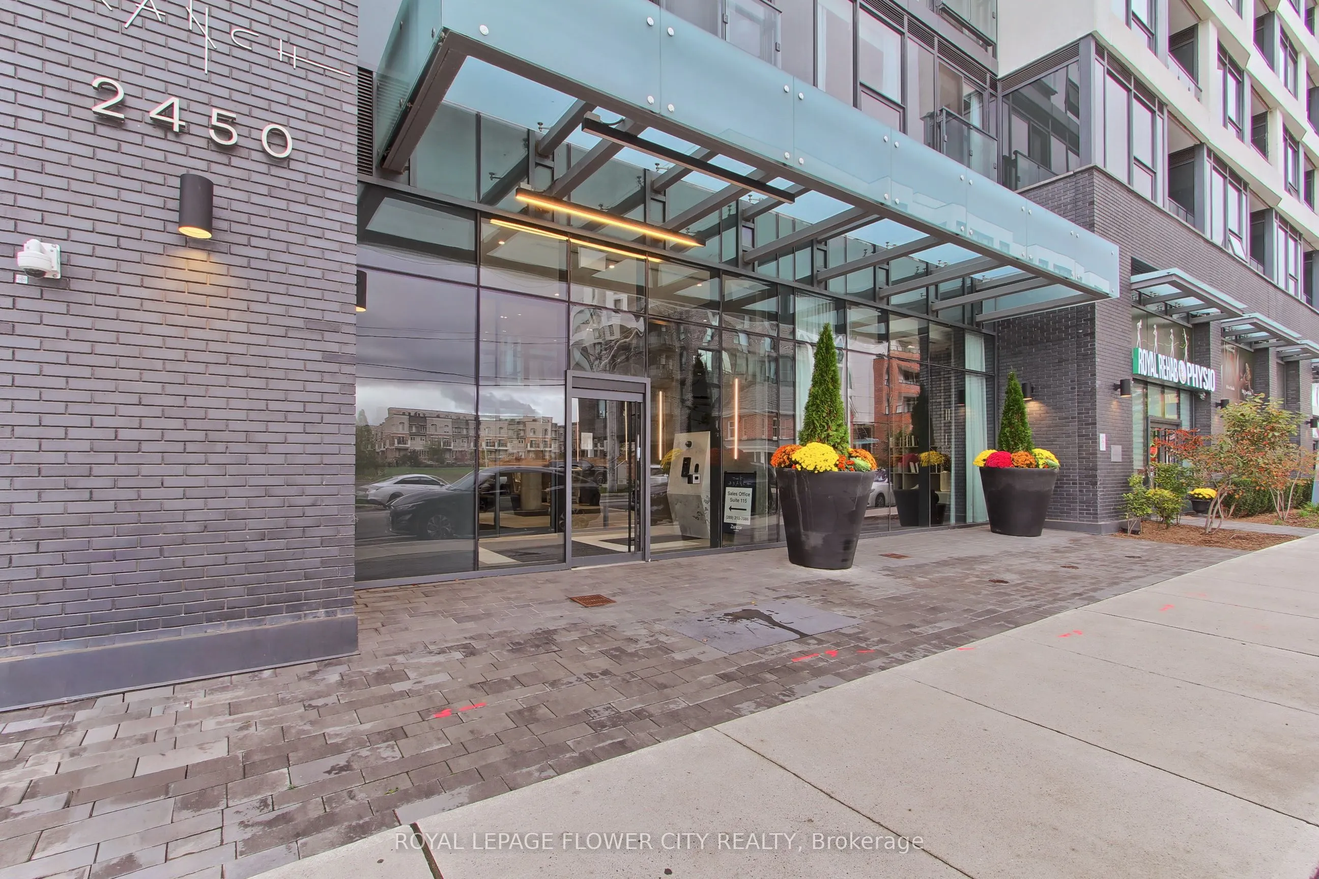 2450 Old Bronte Road #239