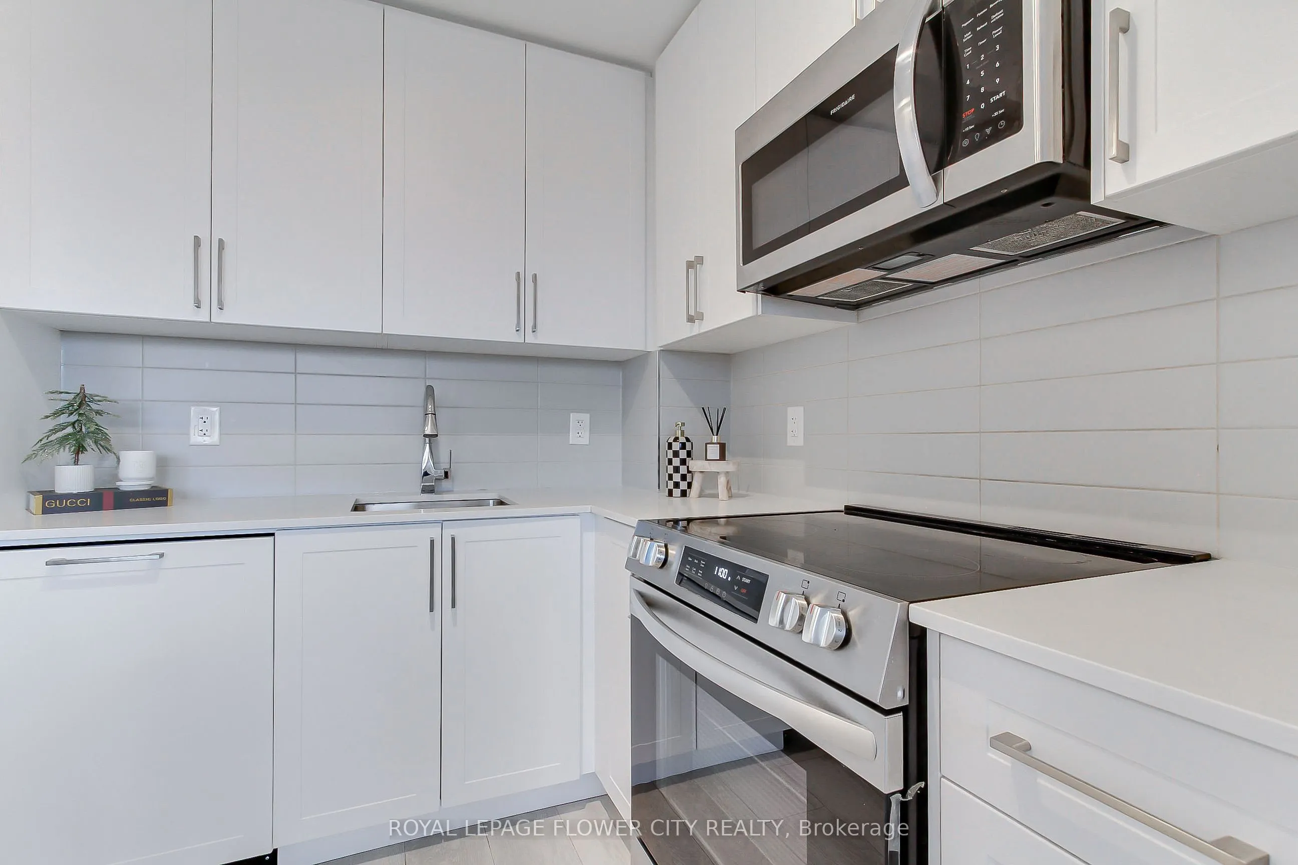 2450 Old Bronte Road #239