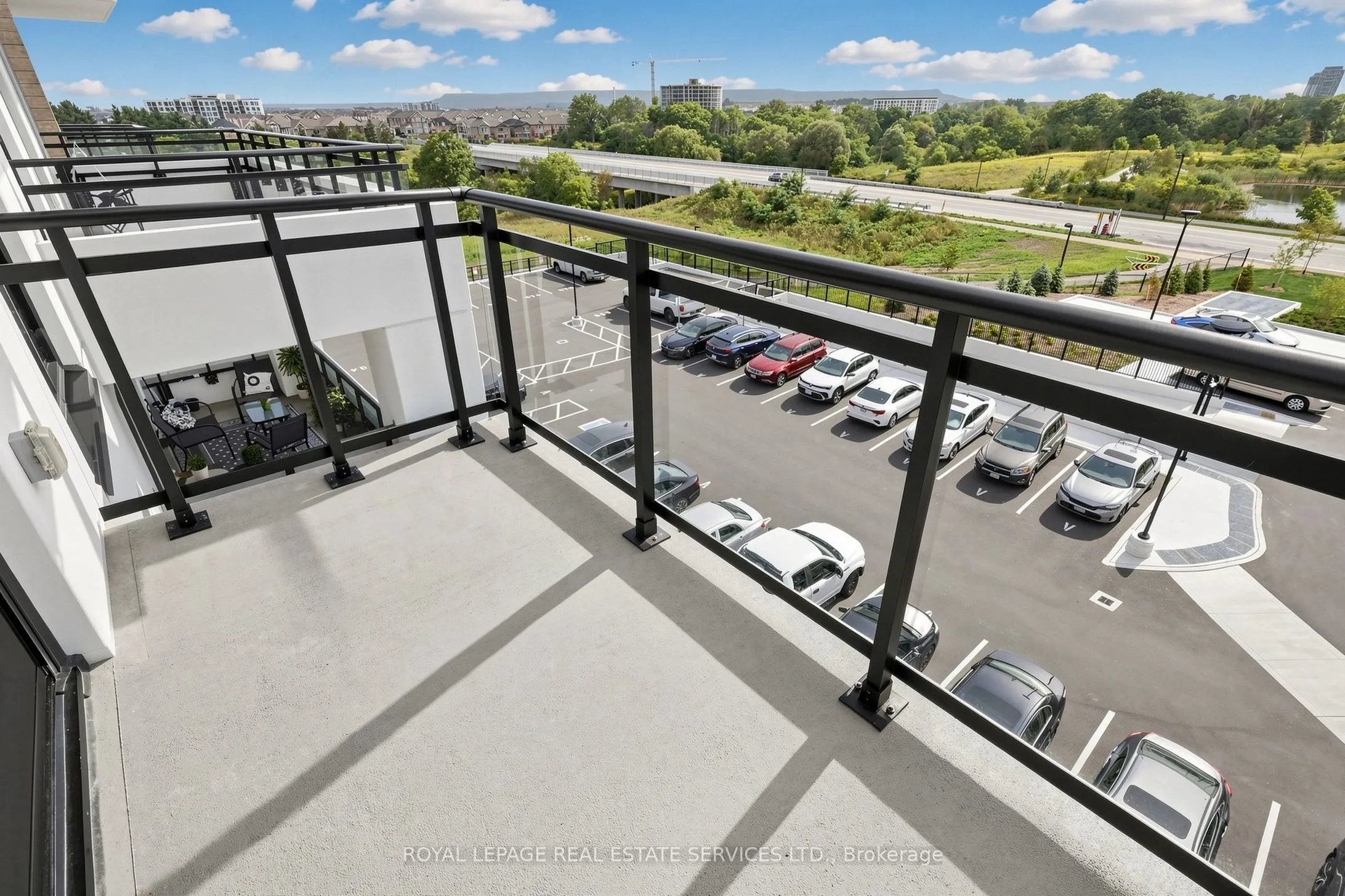 740 Whitlock Avenue #405