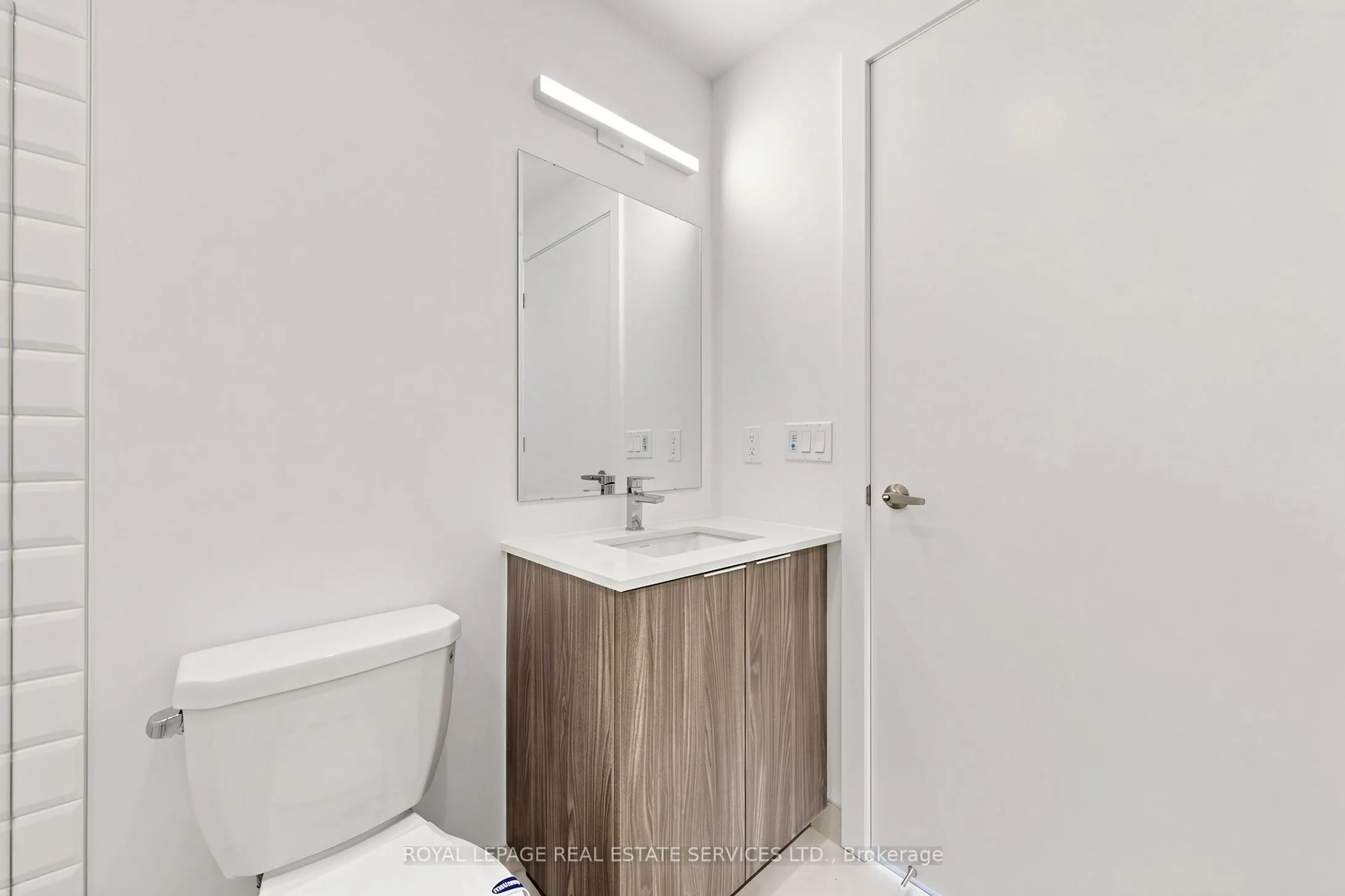 740 Whitlock Avenue #405