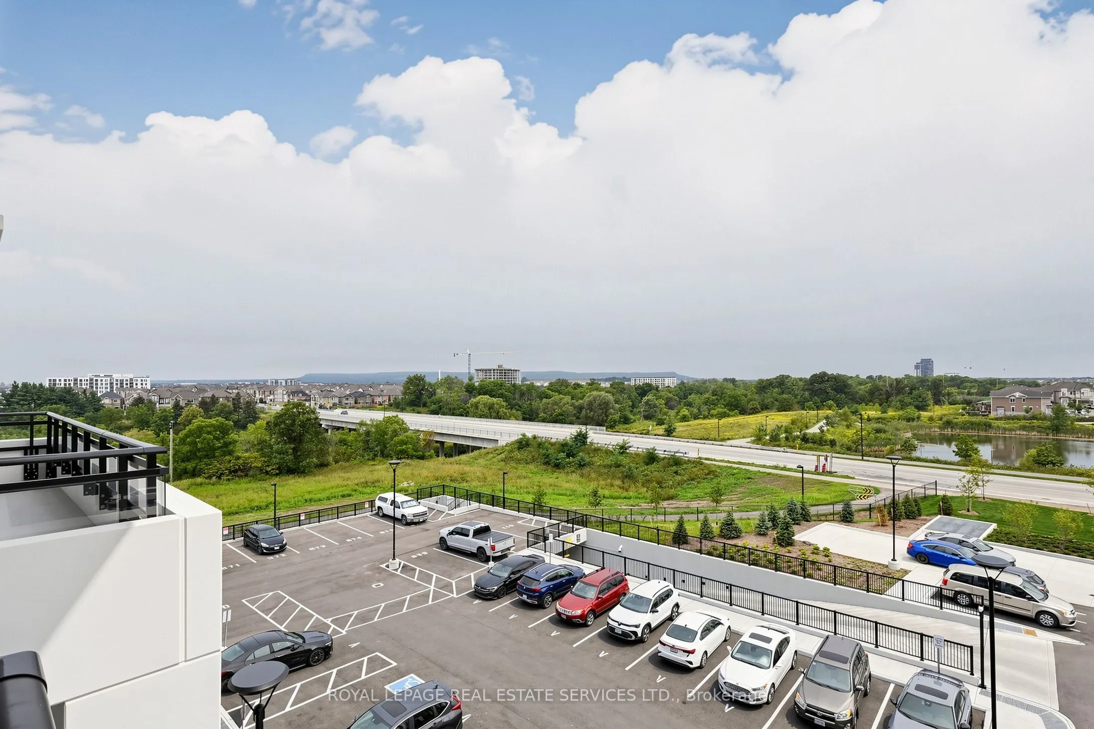 740 Whitlock Avenue #405