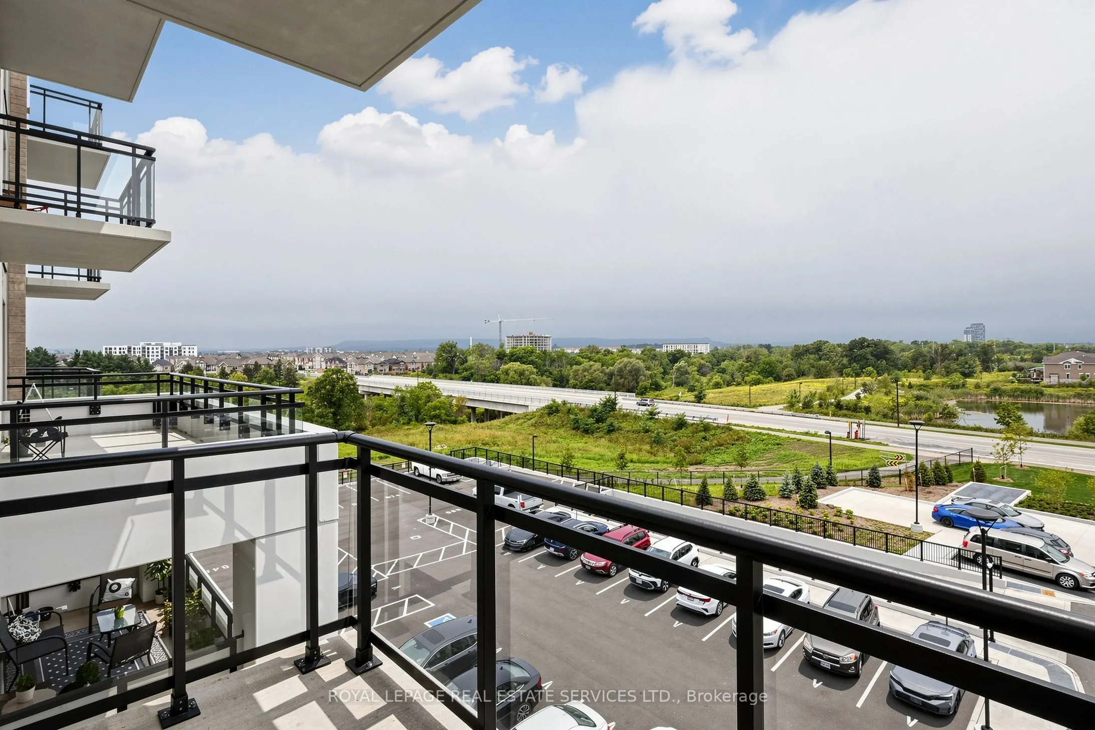 740 Whitlock Avenue #405