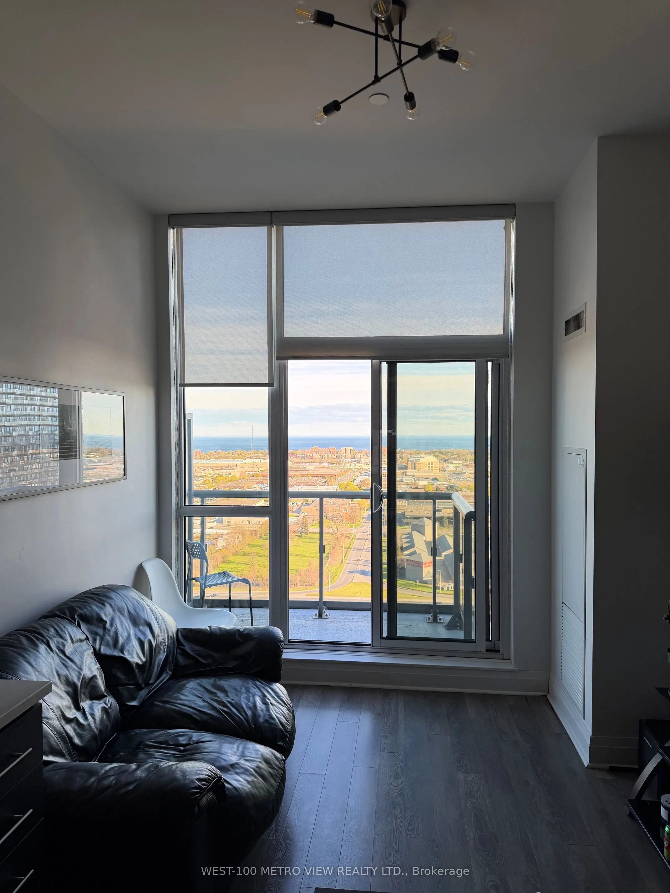 17 Zorra Street #PH2405