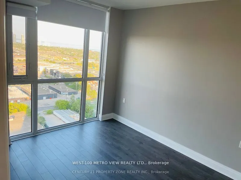17 Zorra Street #PH2405