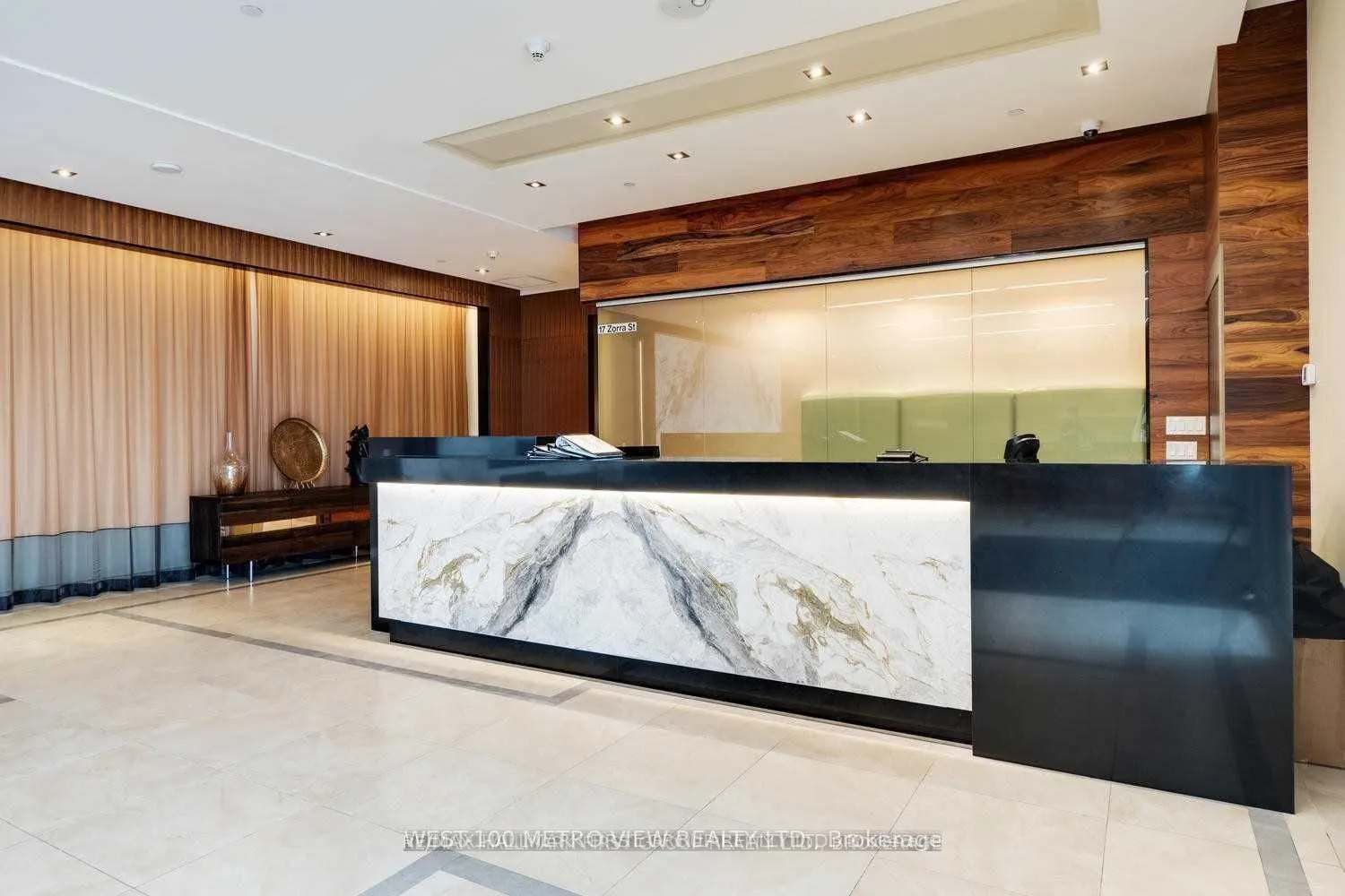 17 Zorra Street #PH2405