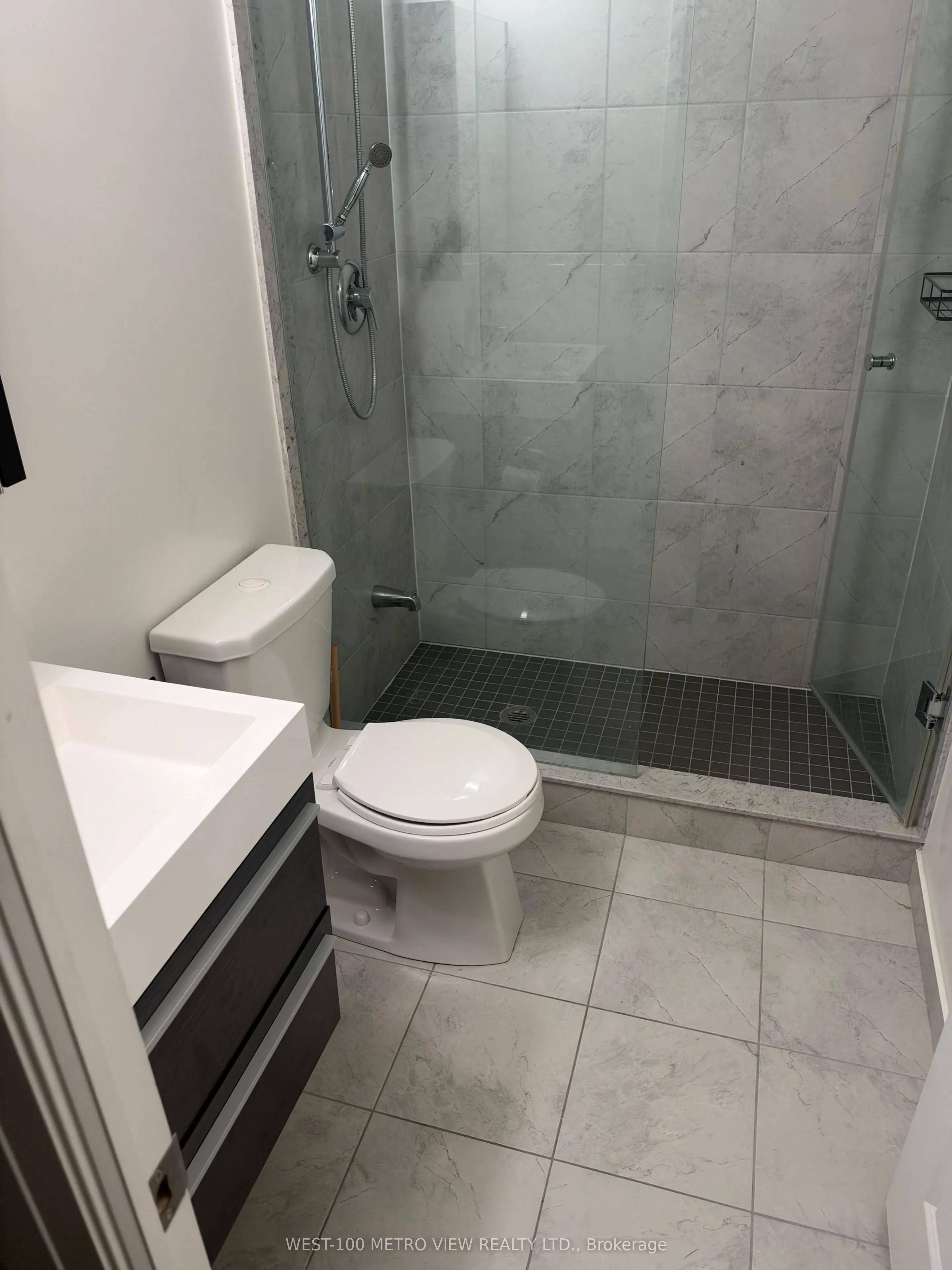 17 Zorra Street #PH2405