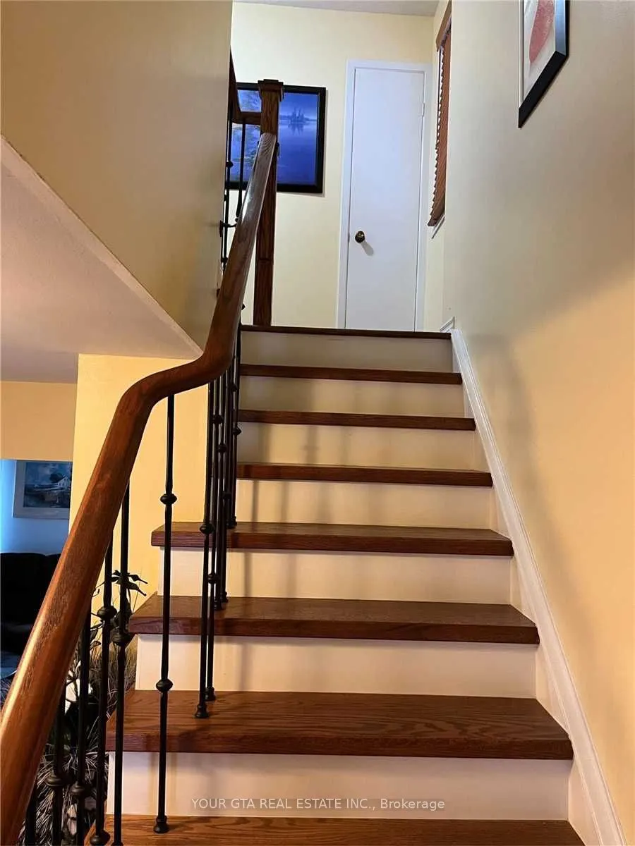 20 Luminous Court