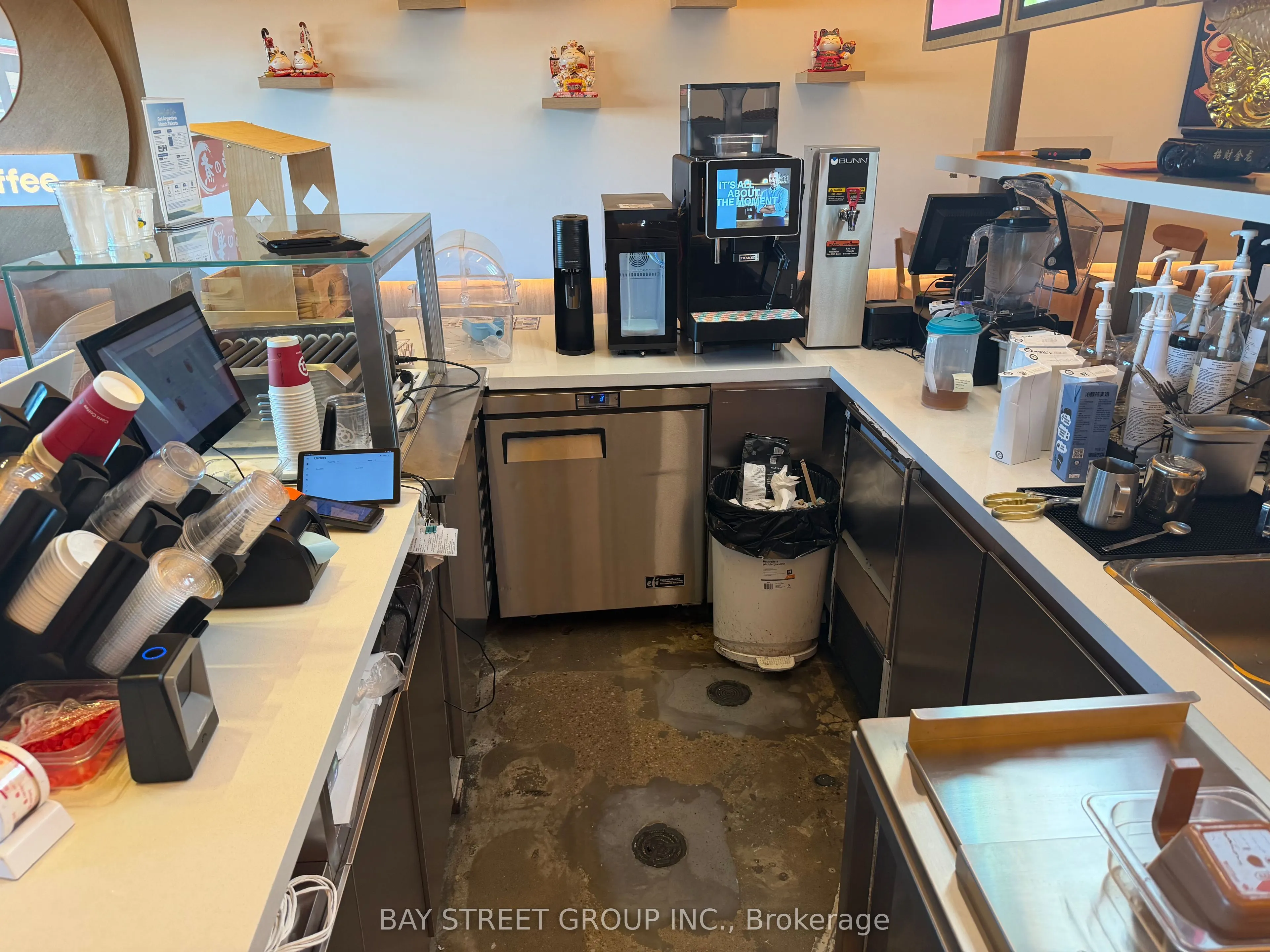 1177 Central Parkway W #7