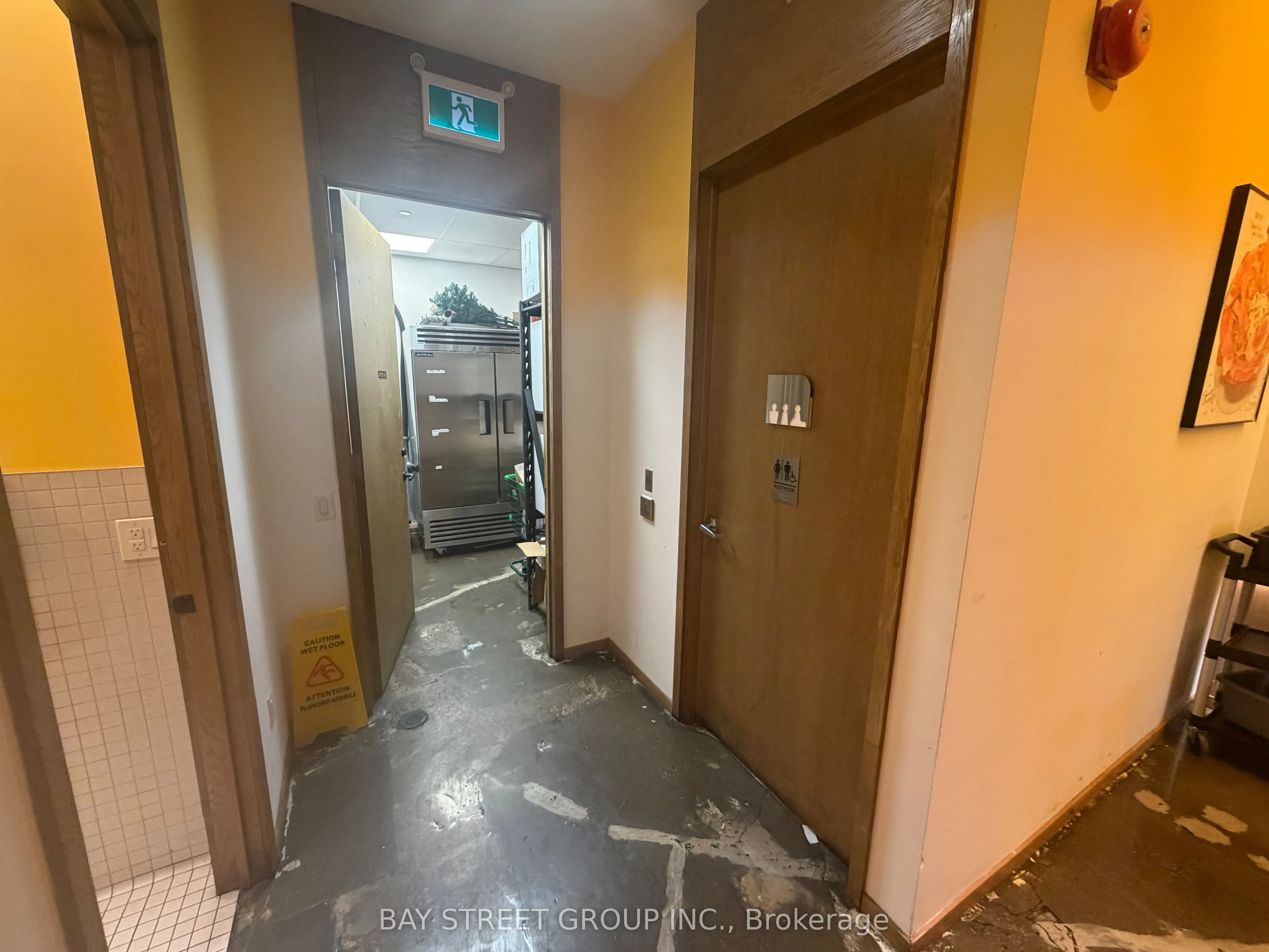 1177 Central Parkway W #7