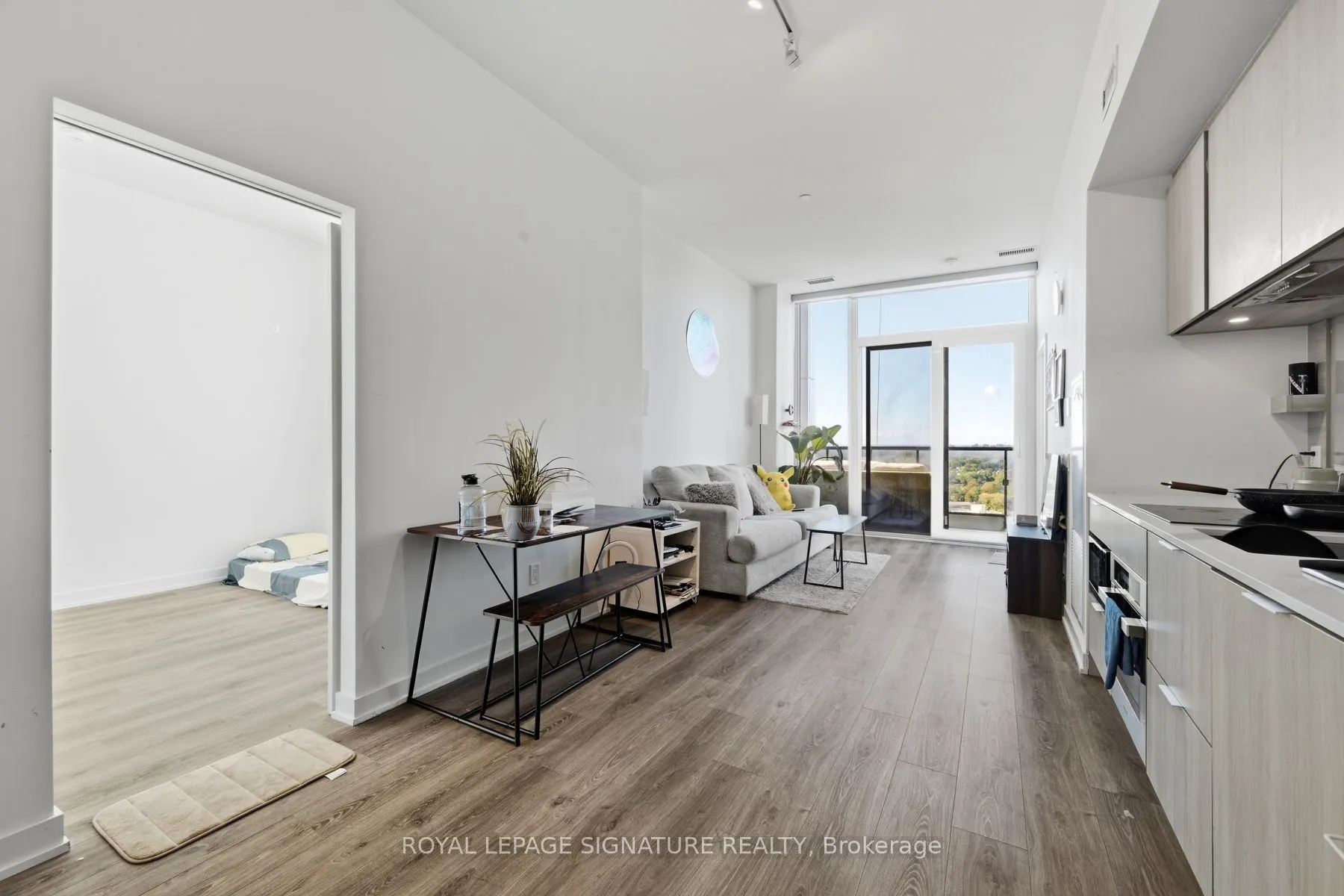 28 Ann Street #2204