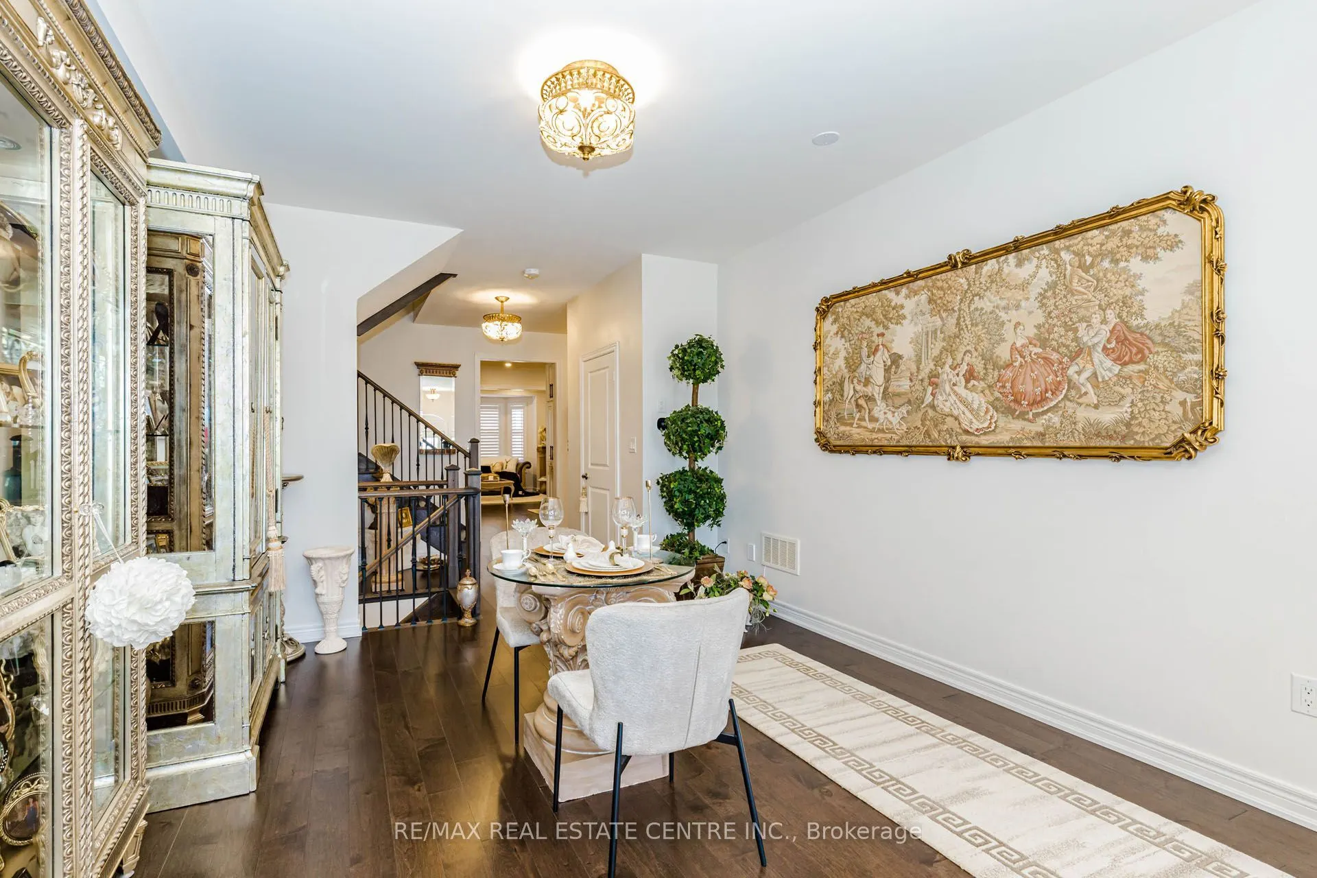 4061 Channing Crescent