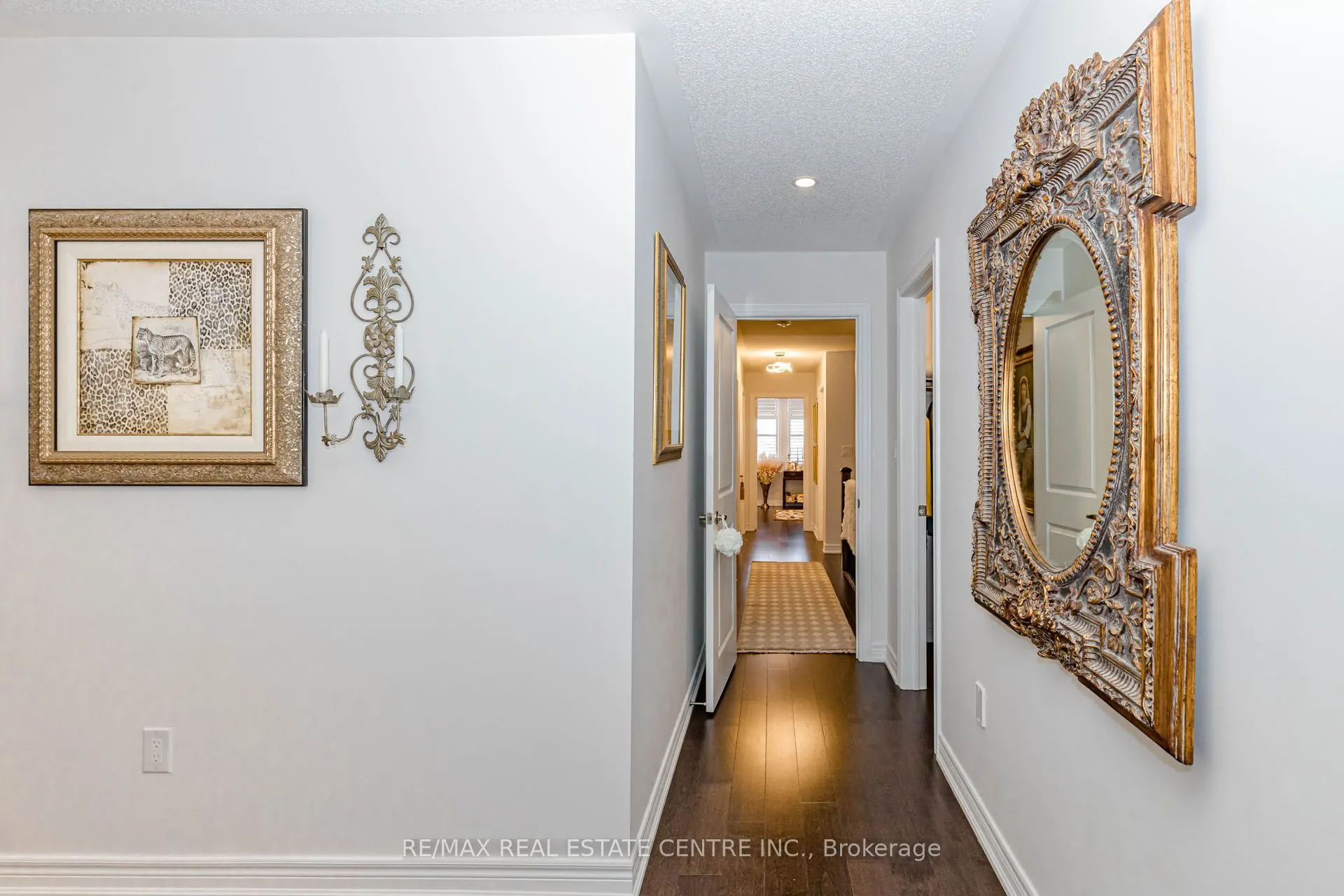4061 Channing Crescent