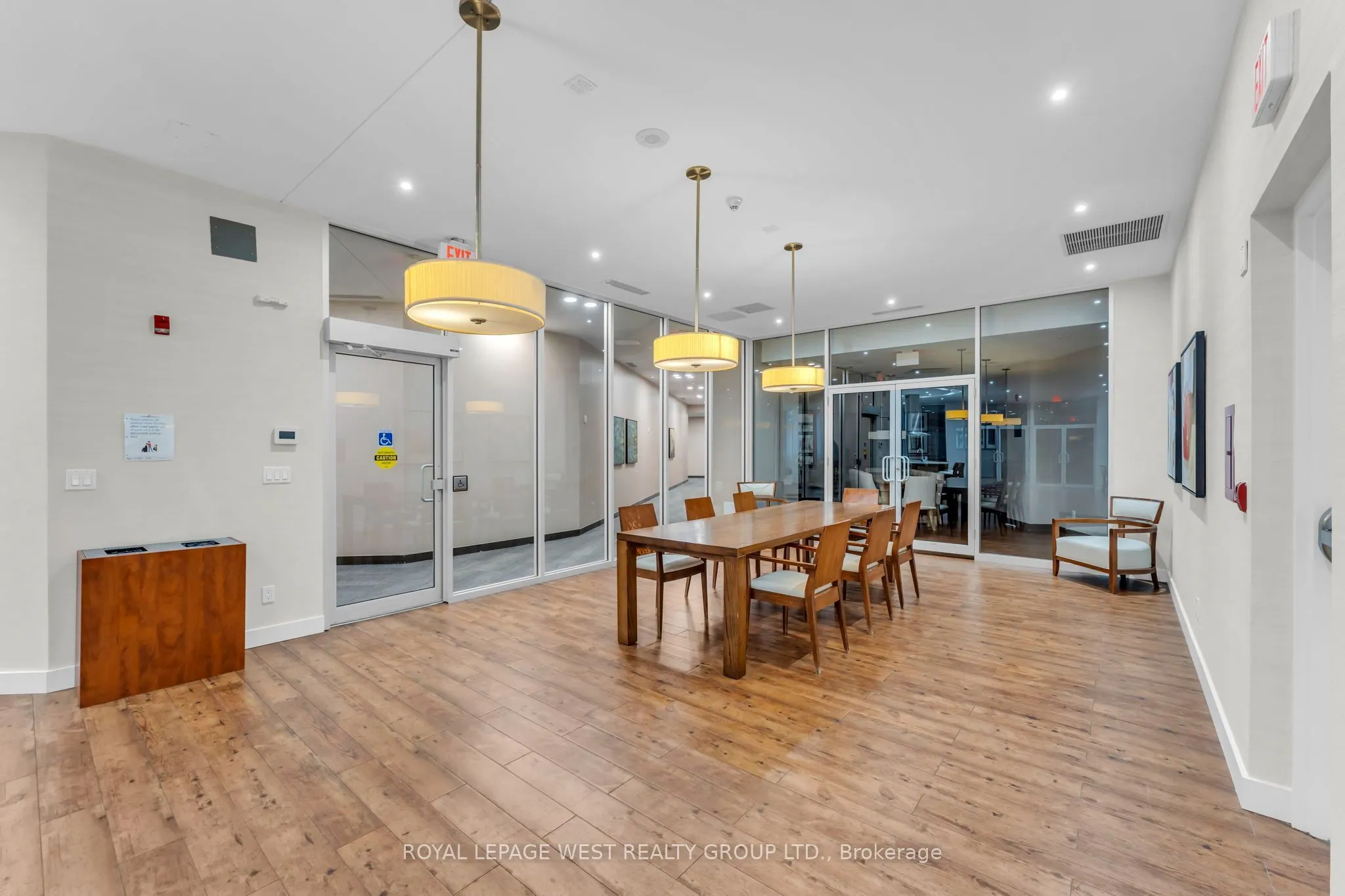 15 Legion Road #2201