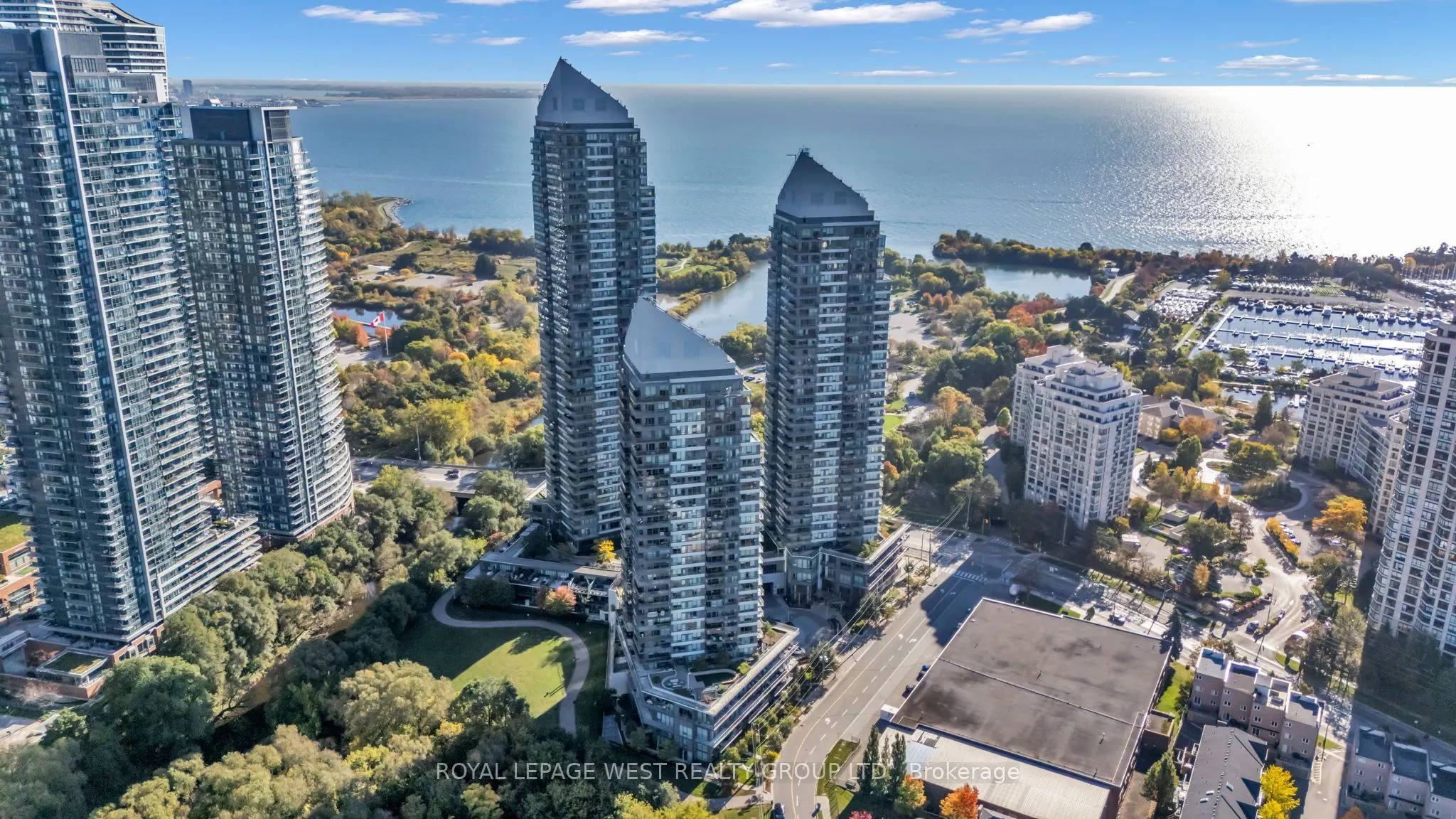 15 Legion Road #2201