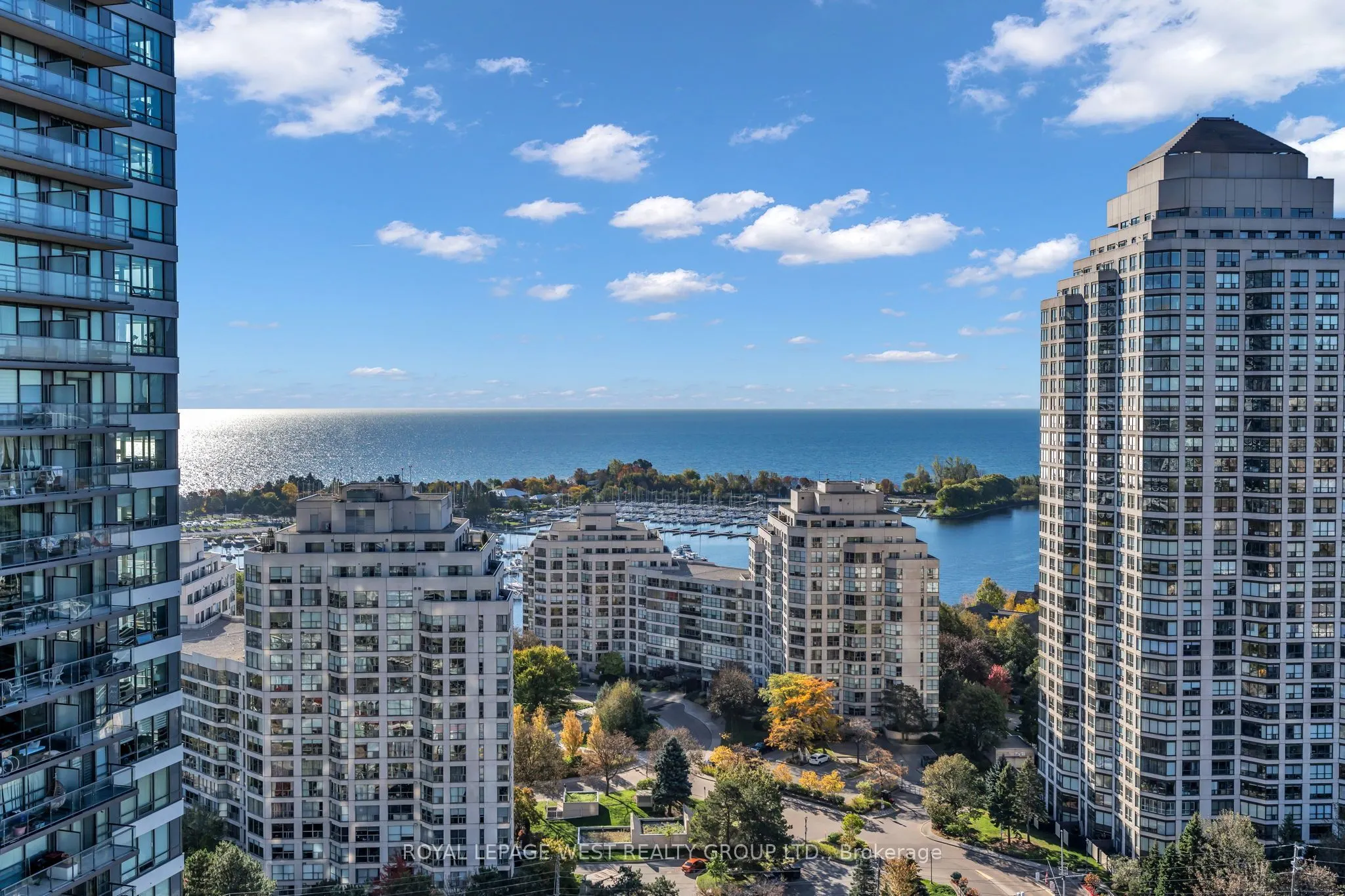 15 Legion Road #2201