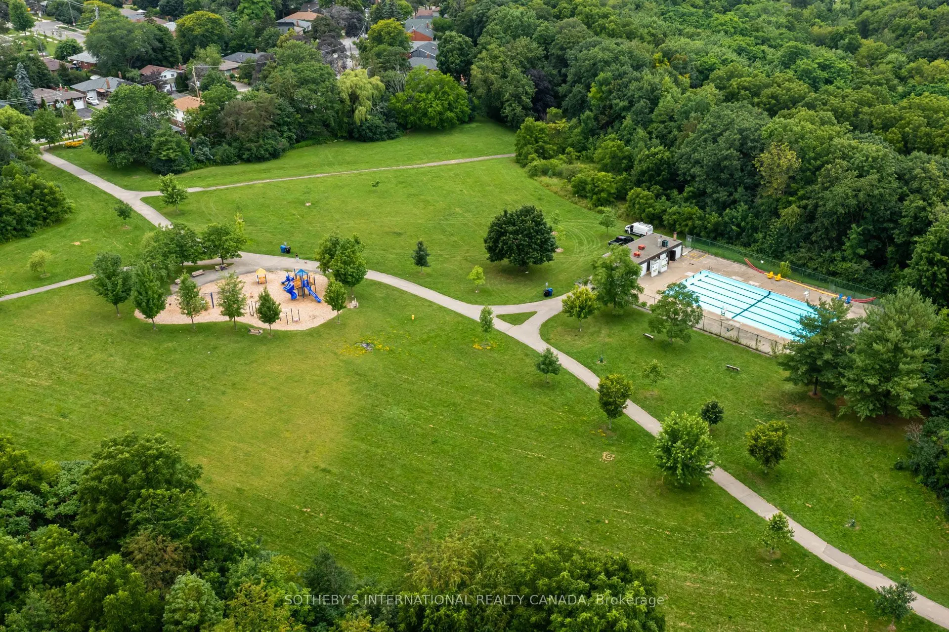 18 Puckeridge Crescent #Main