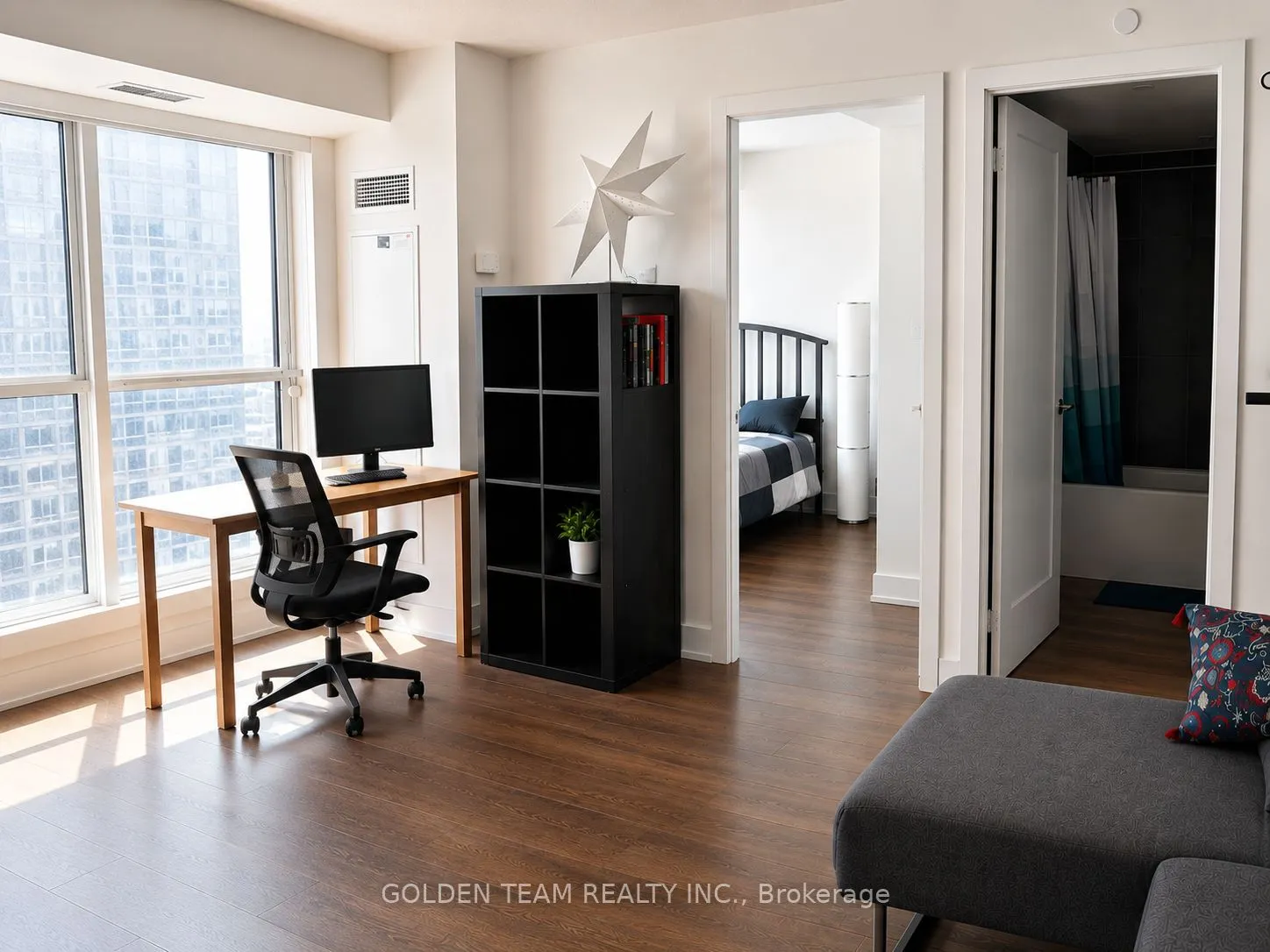 9 Mabelle Avenue #2526