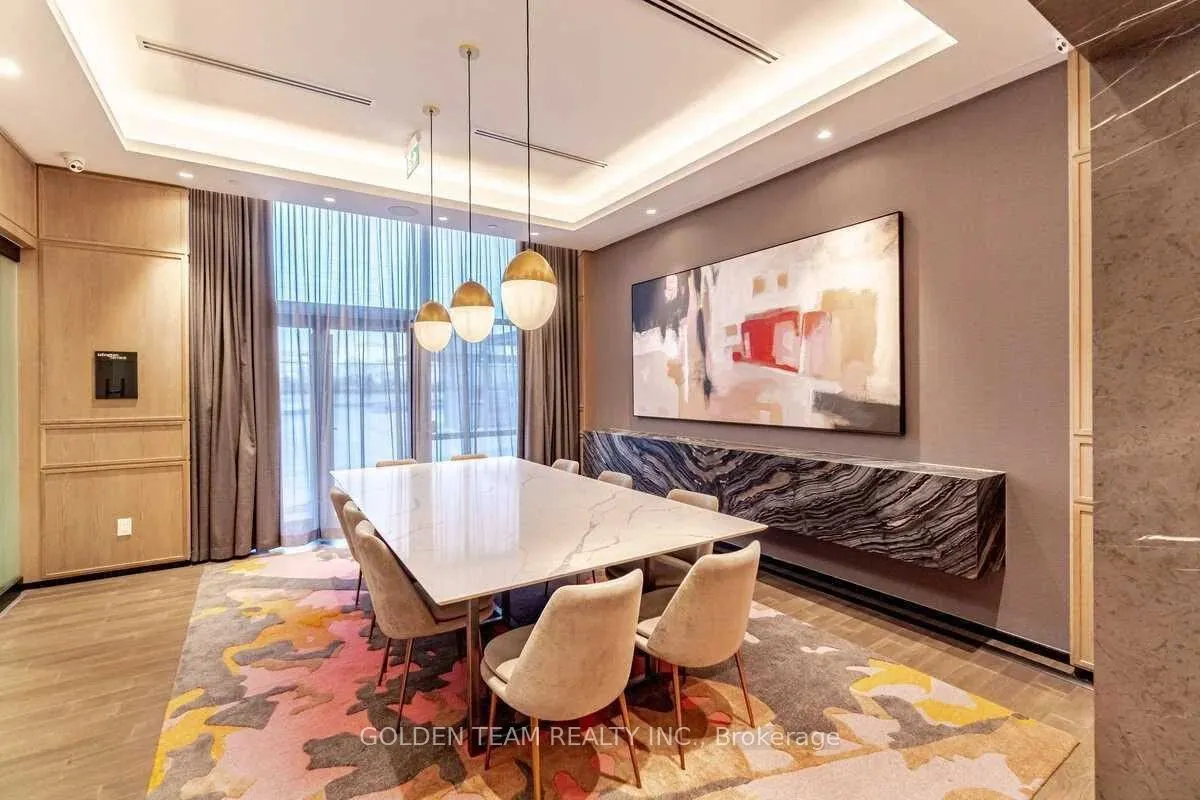 9 Mabelle Avenue #2526