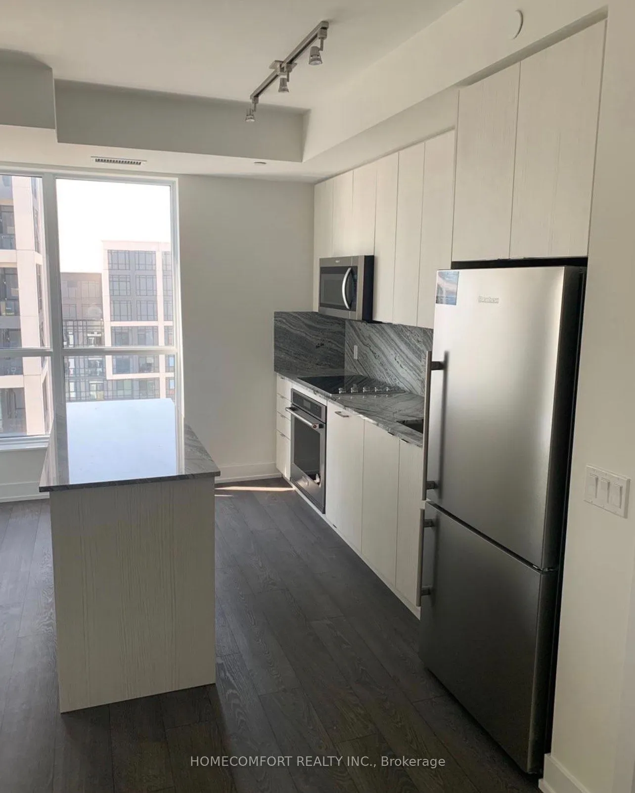 5 Mabelle Avenue #3732