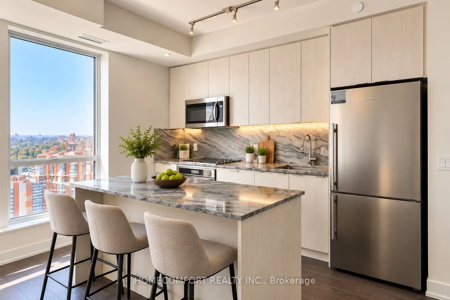 5 Mabelle Avenue #3732