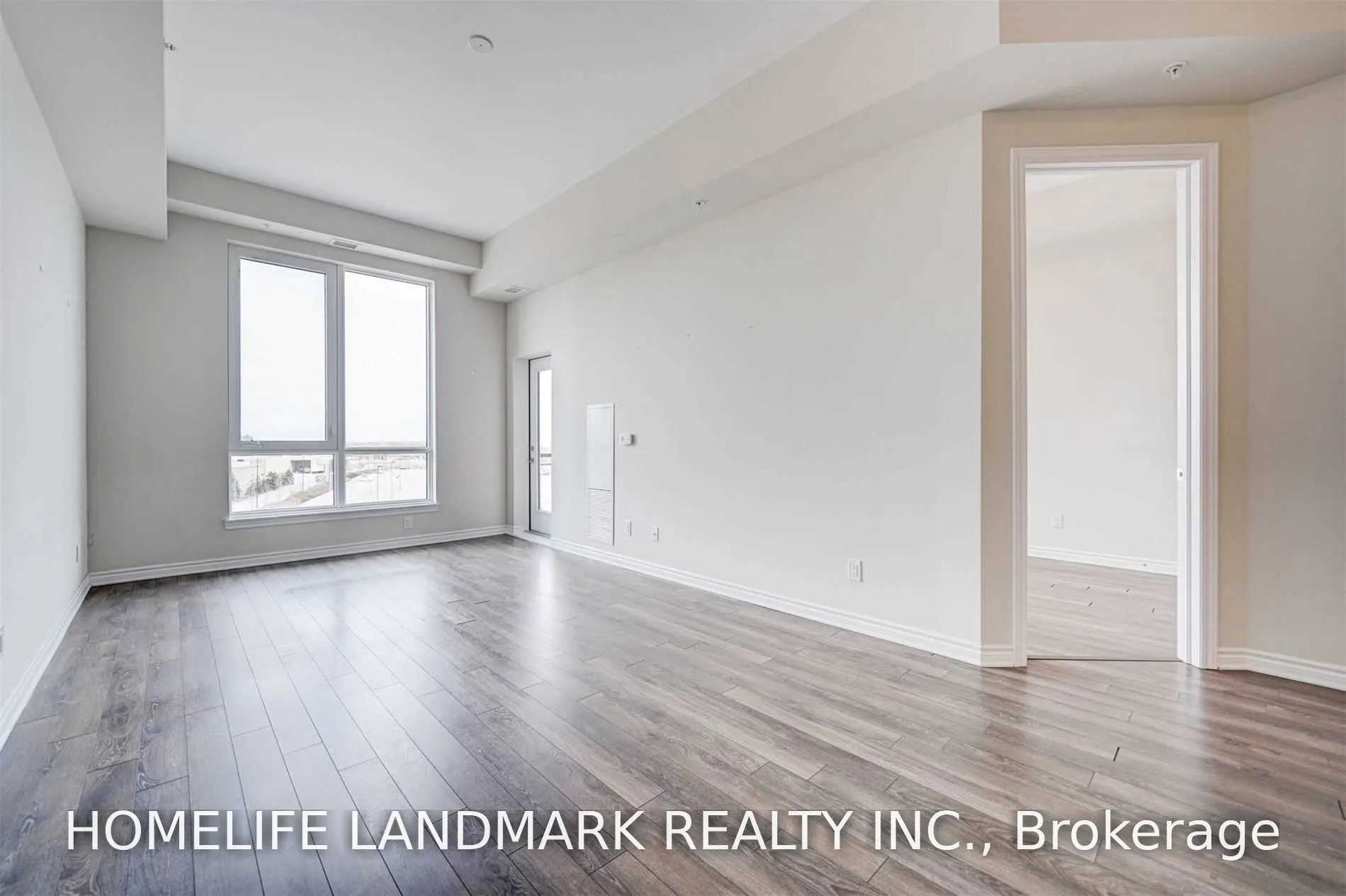 511 150 Oak Park Boulevard #11