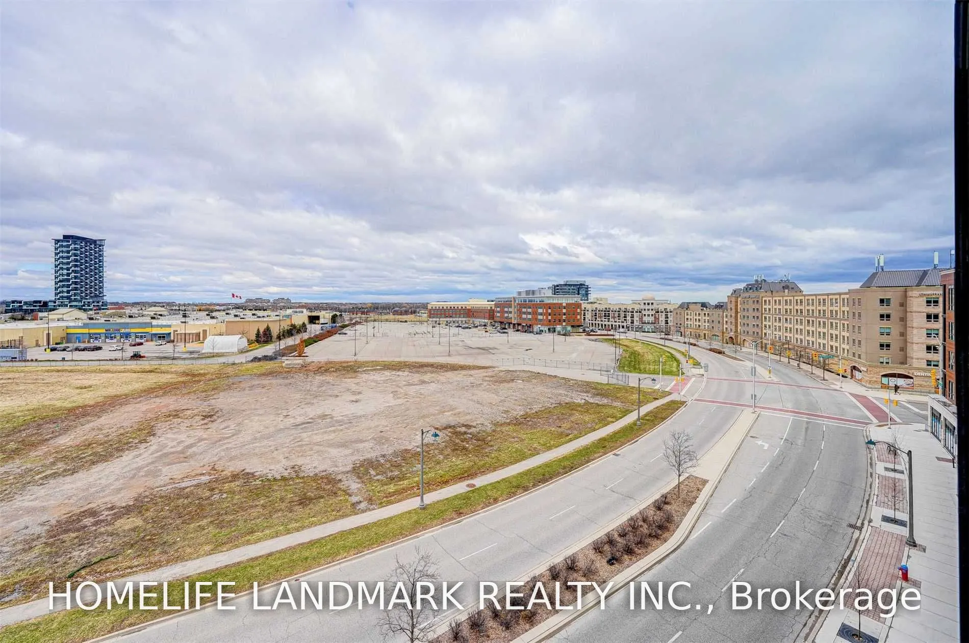 511 150 Oak Park Boulevard #11