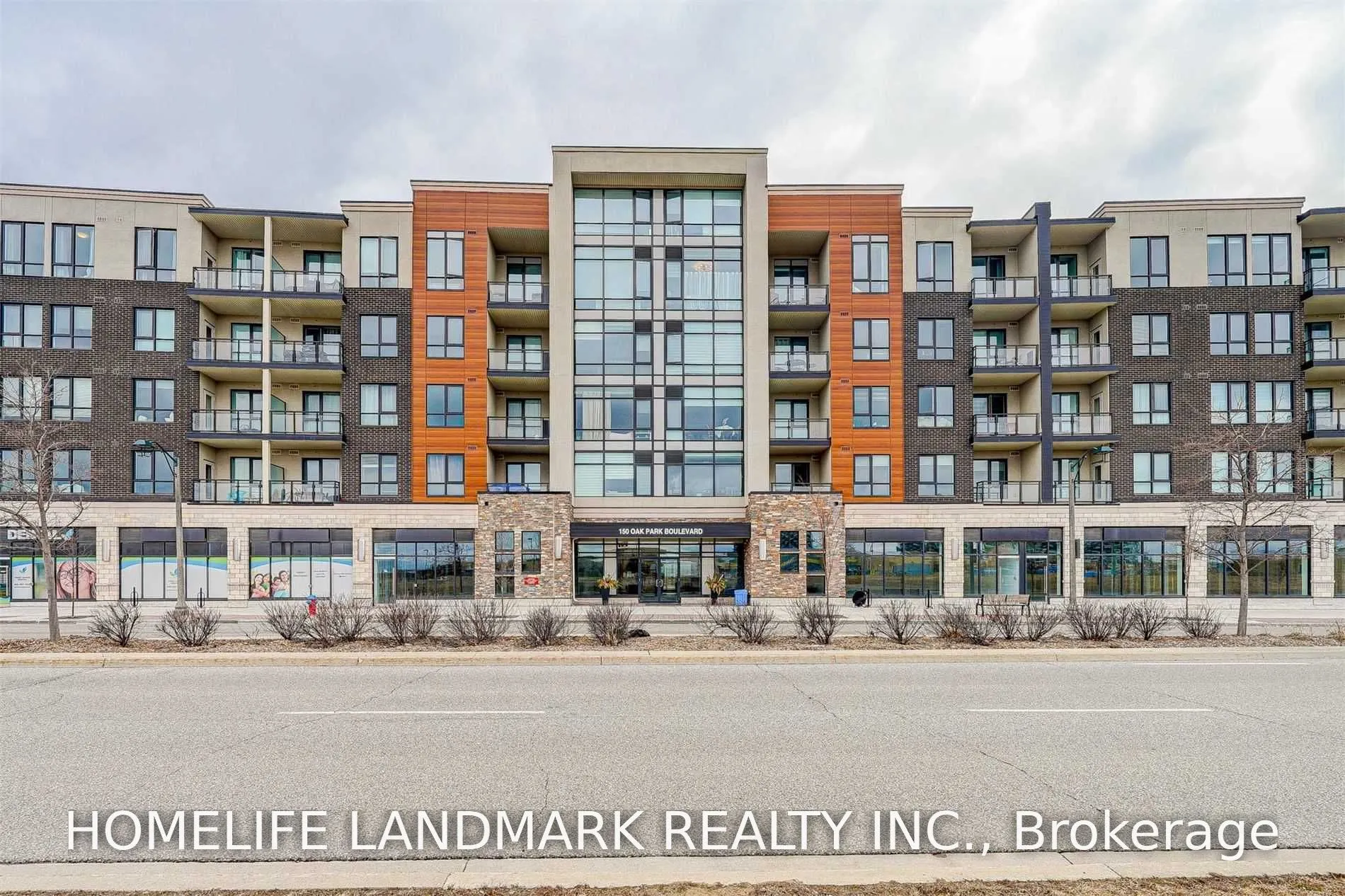 511 150 Oak Park Boulevard #11