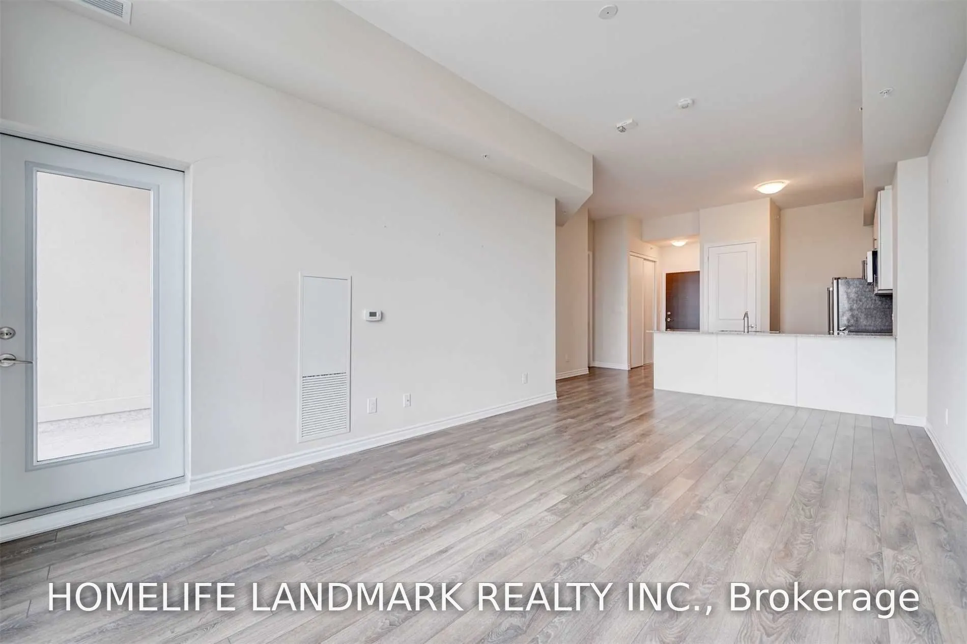511 150 Oak Park Boulevard #11