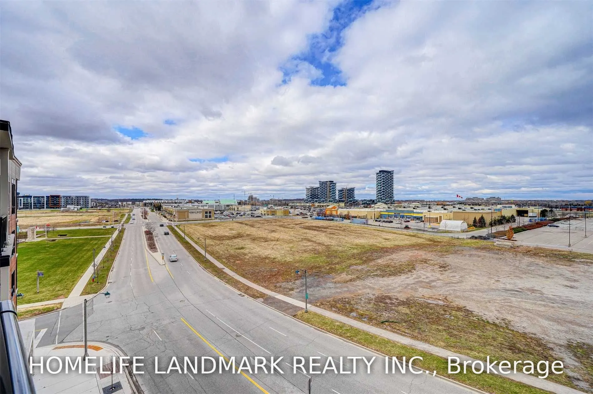 511 150 Oak Park Boulevard #11
