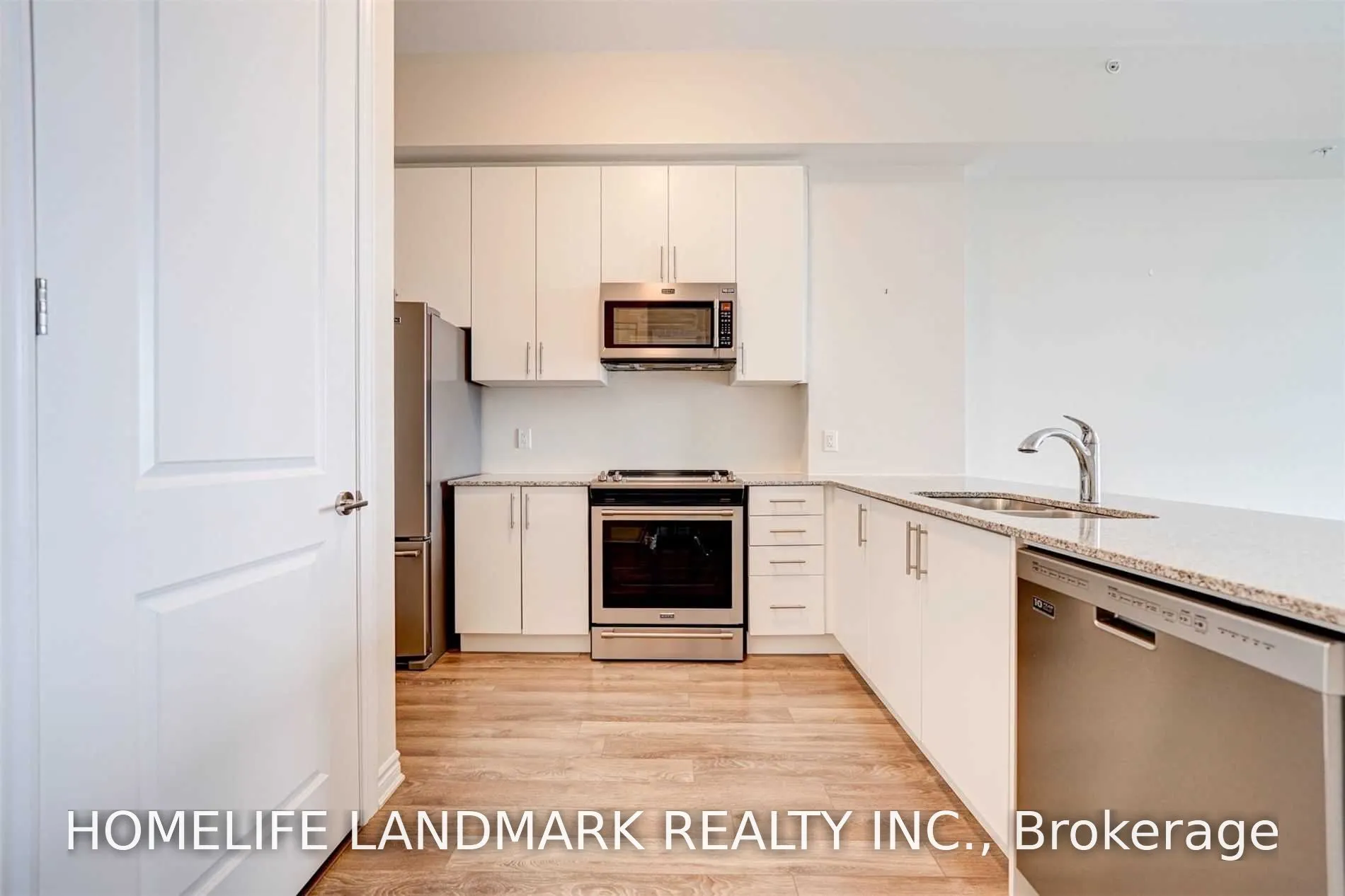 511 150 Oak Park Boulevard #11