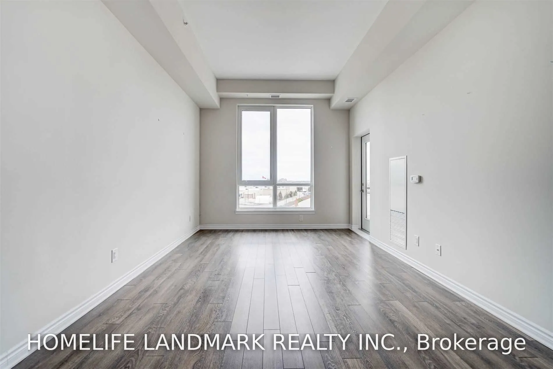 511 150 Oak Park Boulevard #11
