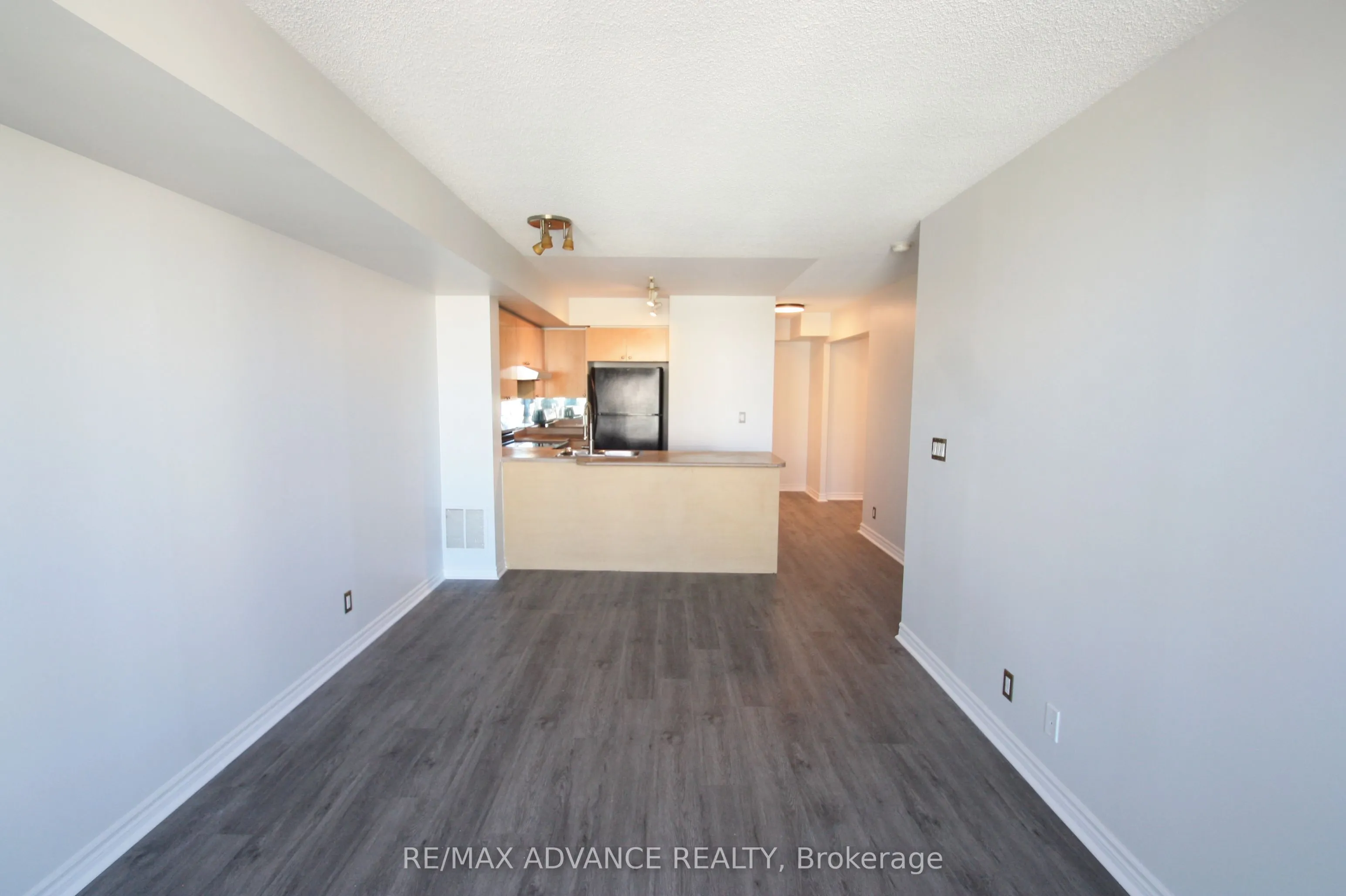 1 Elm Drive W #1601