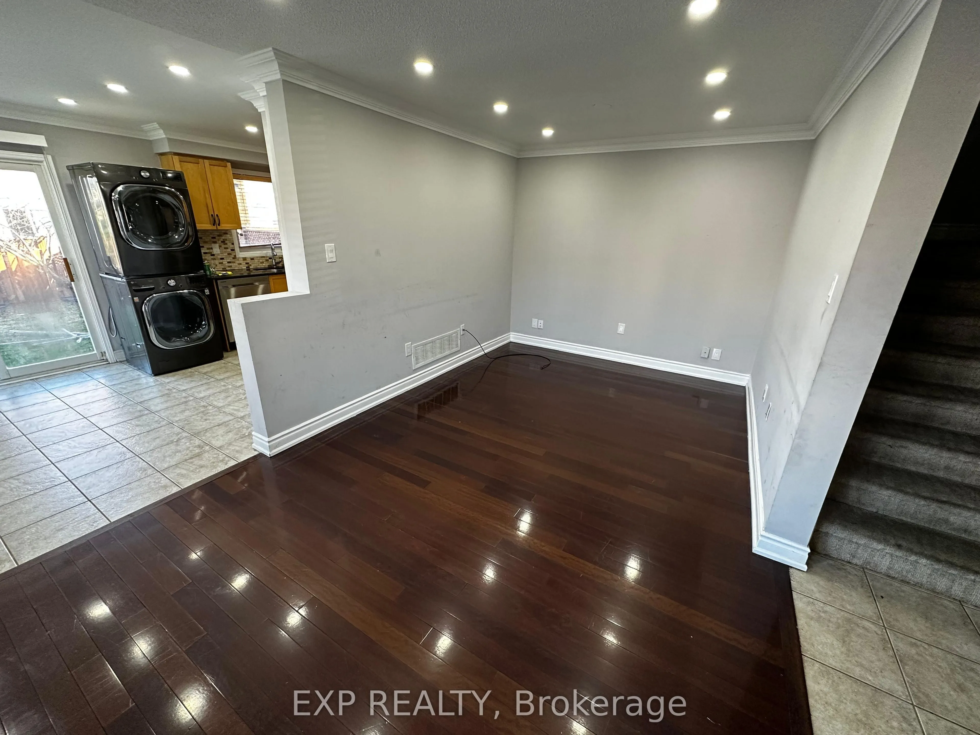 25 Prince Crescent