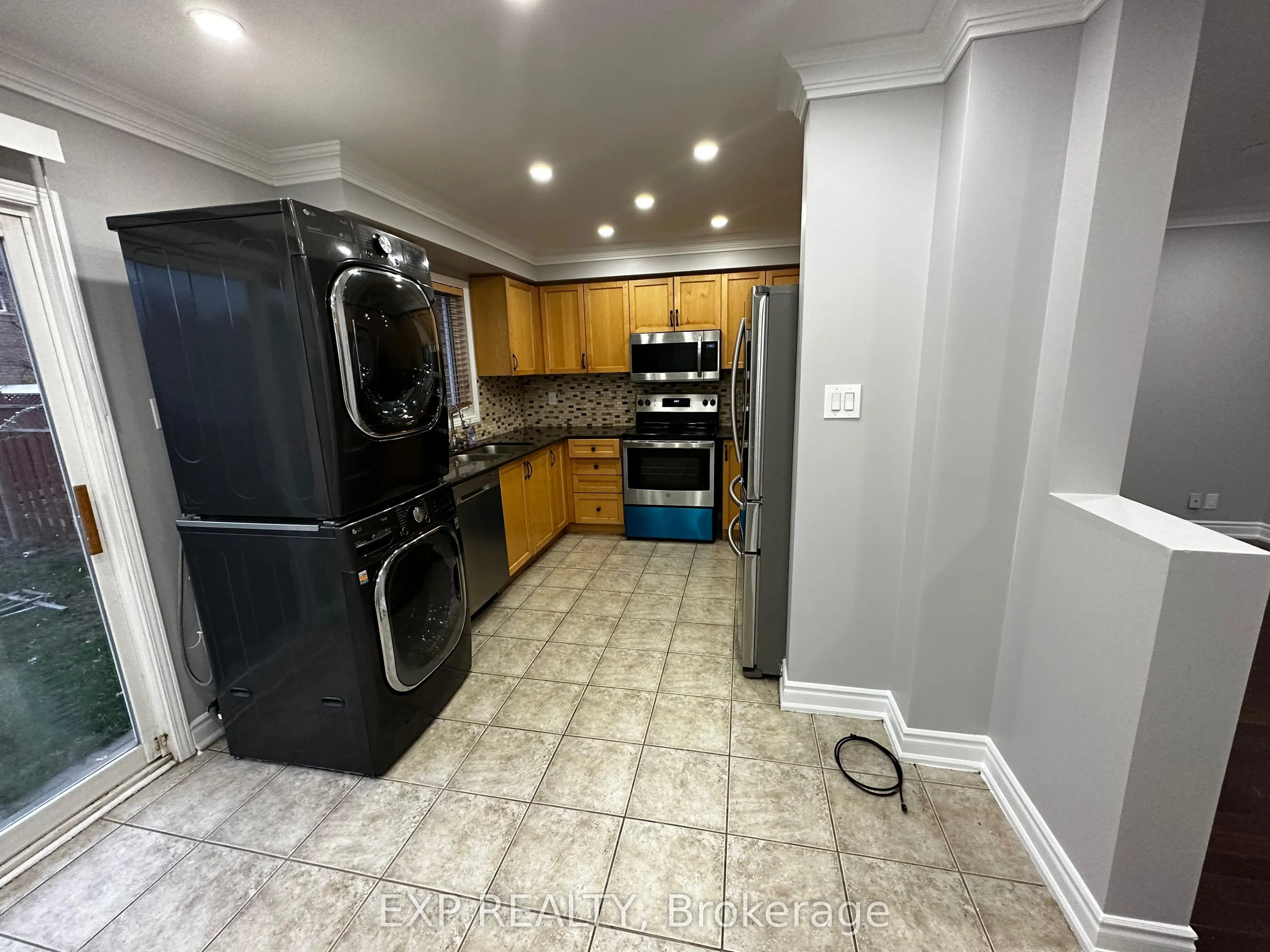 25 Prince Crescent