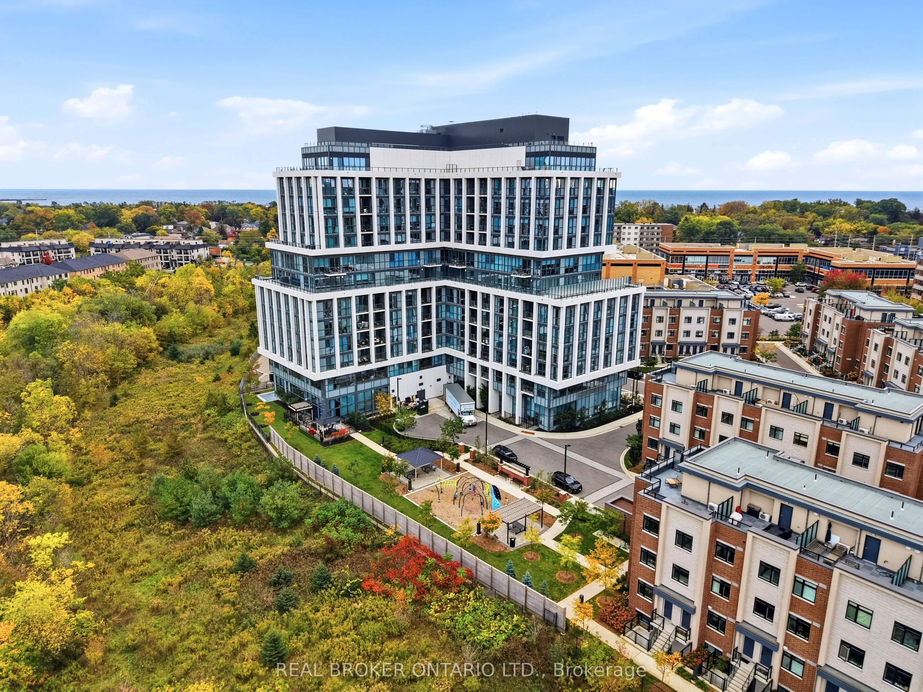 1063 DOUGLAS MCCURDY Common #306