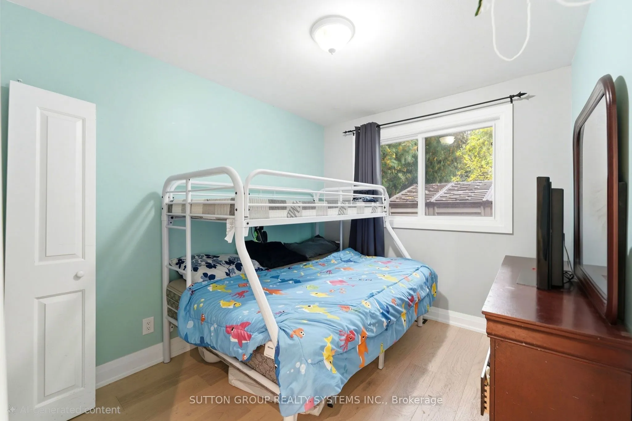 1916 Reiss Court