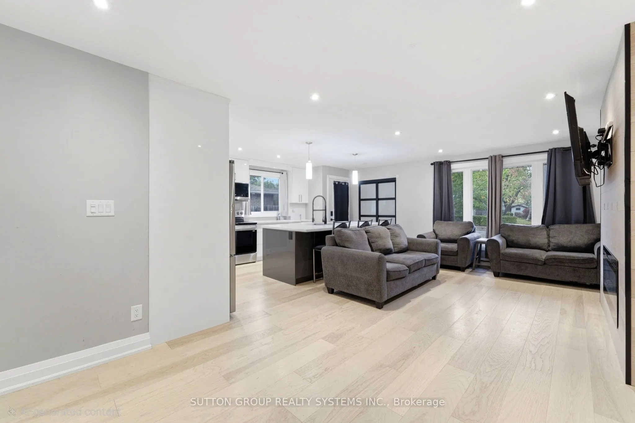 1916 Reiss Court