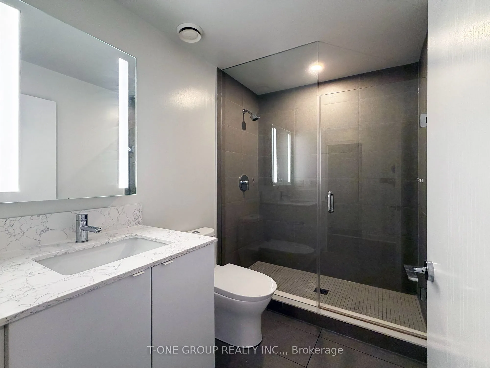 270 Dufferin Street #312