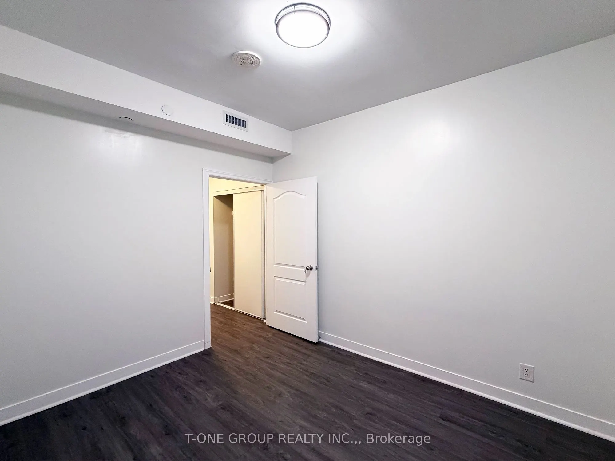 270 Dufferin Street #312