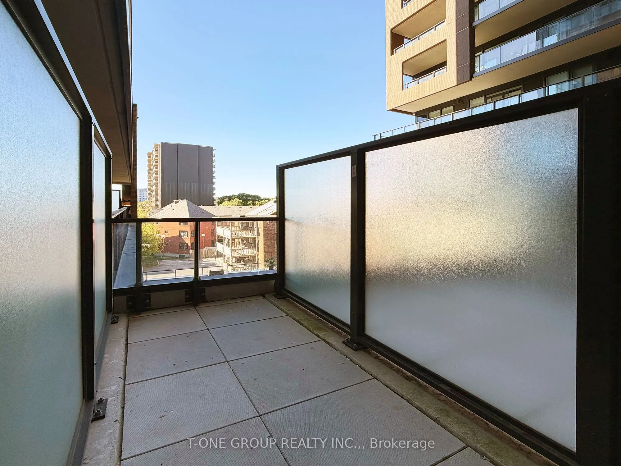 270 Dufferin Street #312