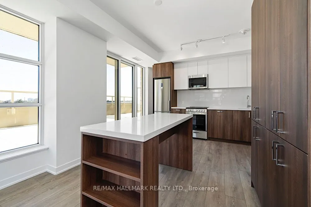 1787 St Clair Avenue W #426