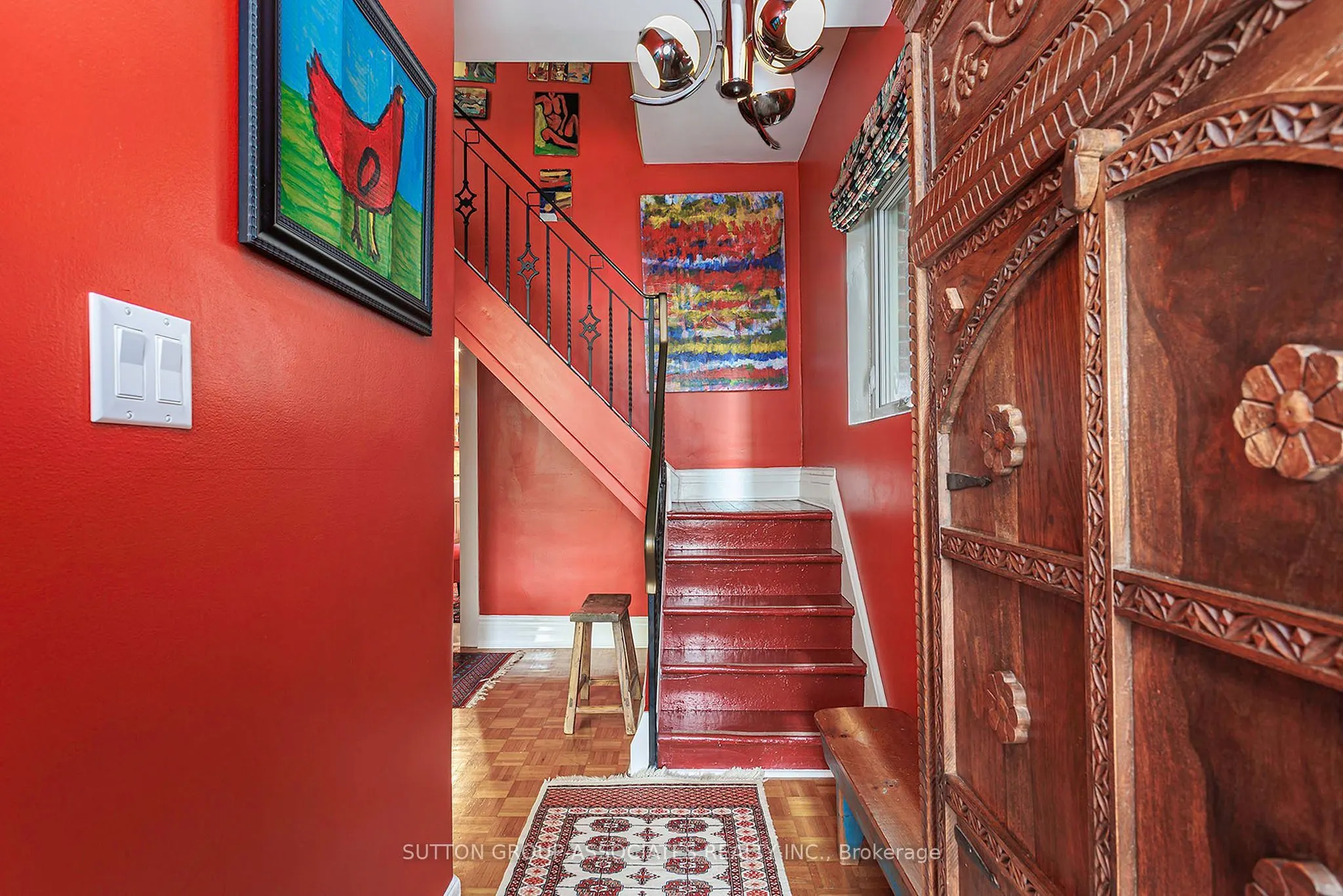 257 Perth Avenue
