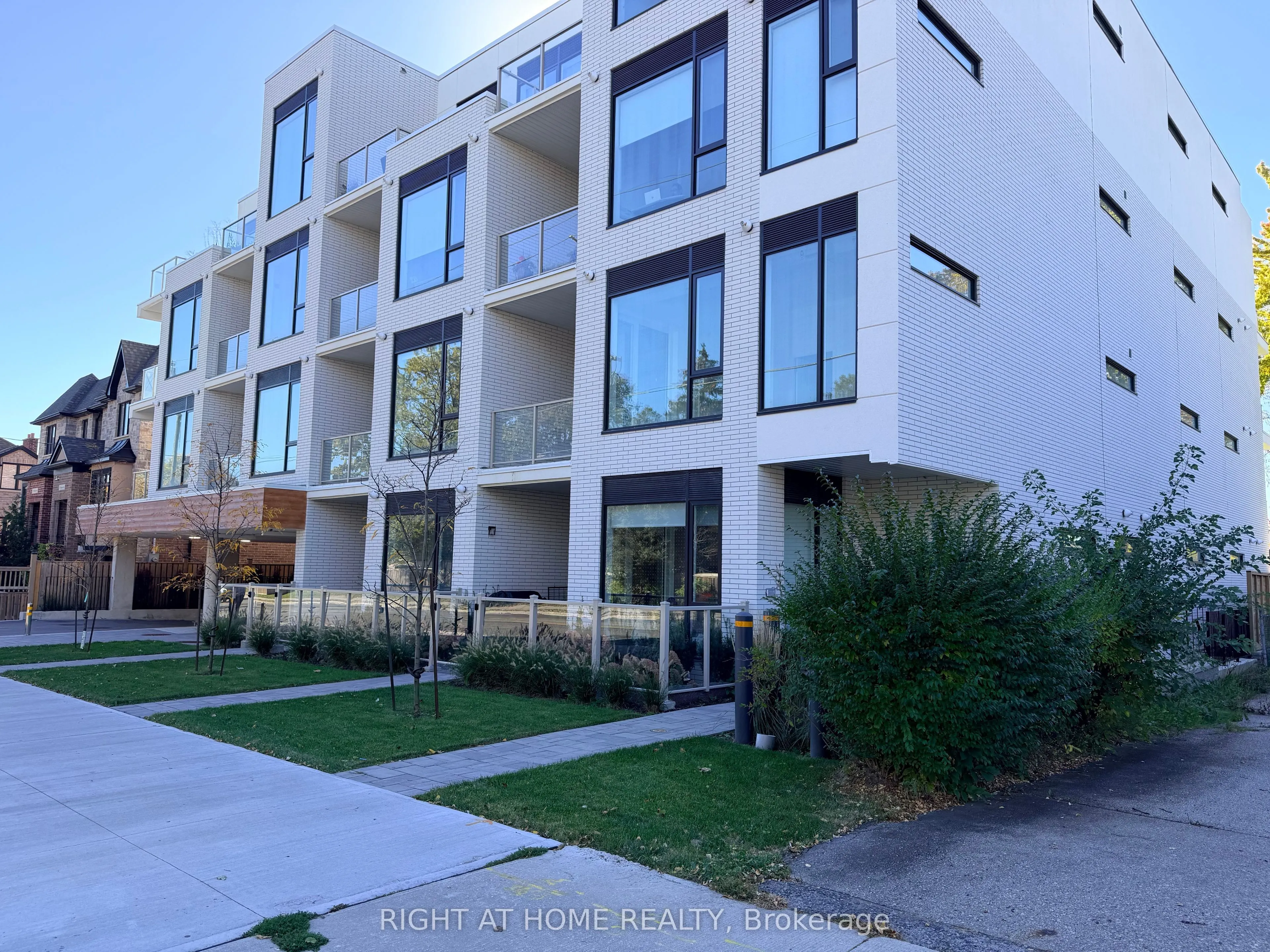 722 Marlee Avenue #301