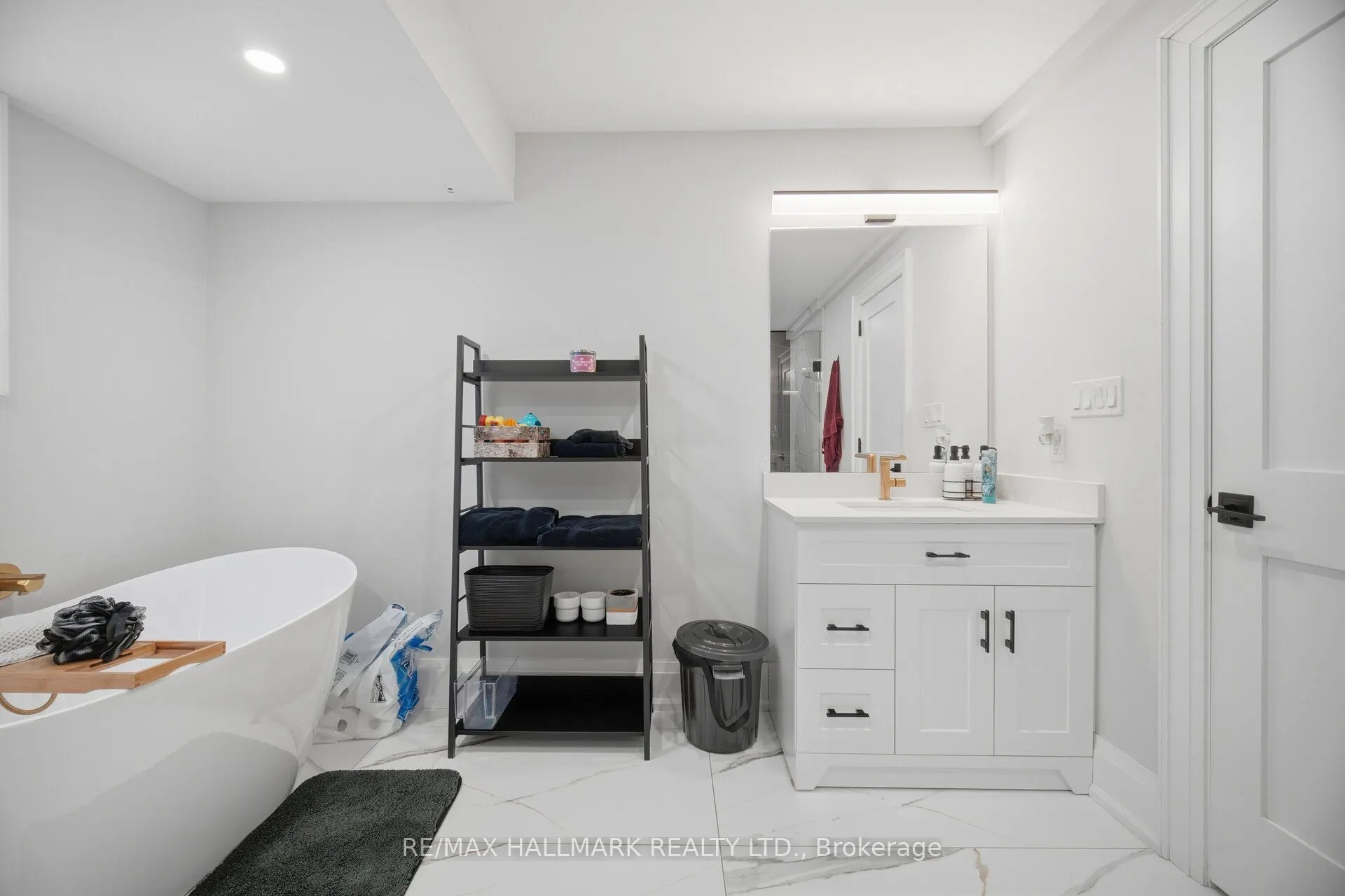 407 Bronte Road
