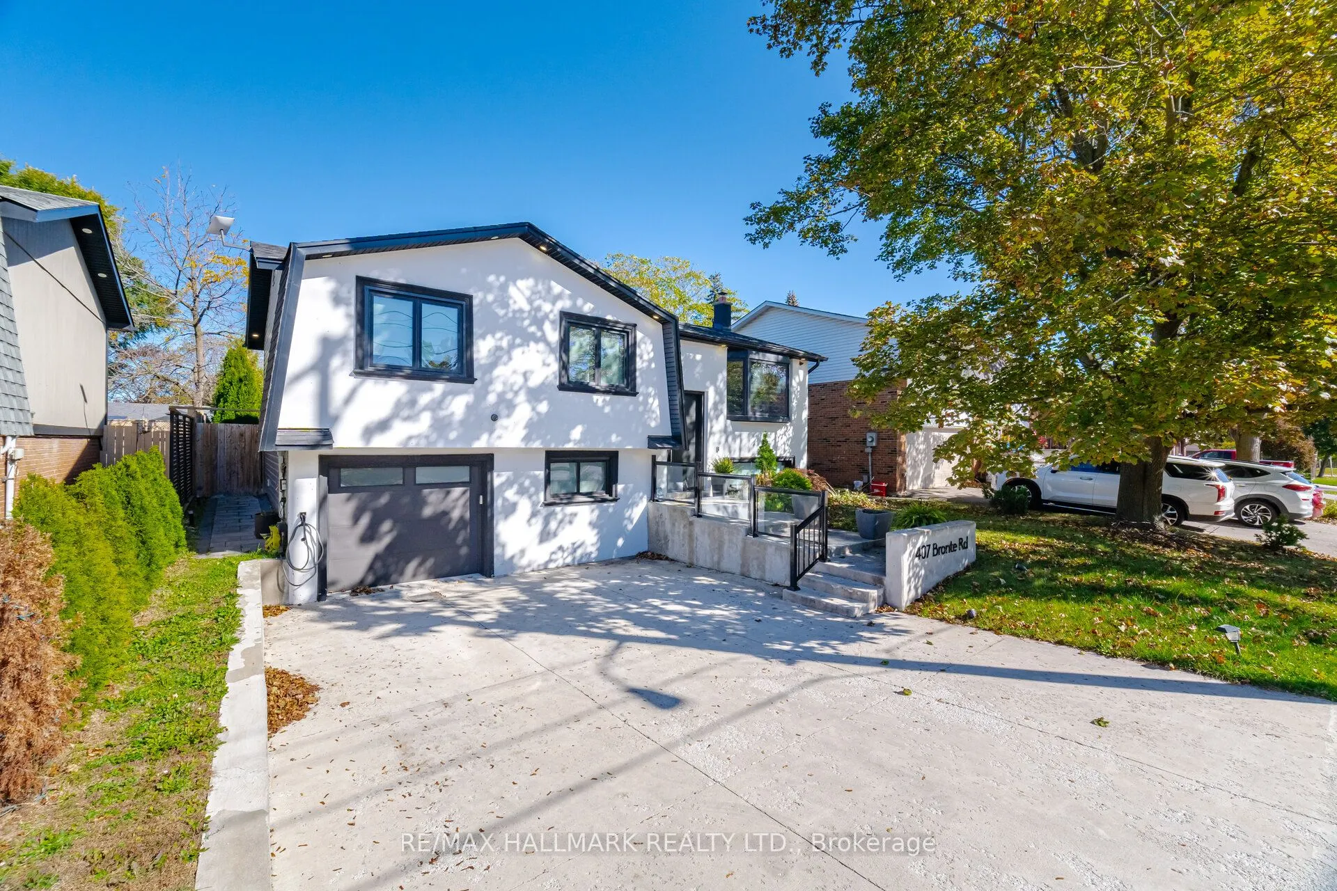 407 Bronte Road