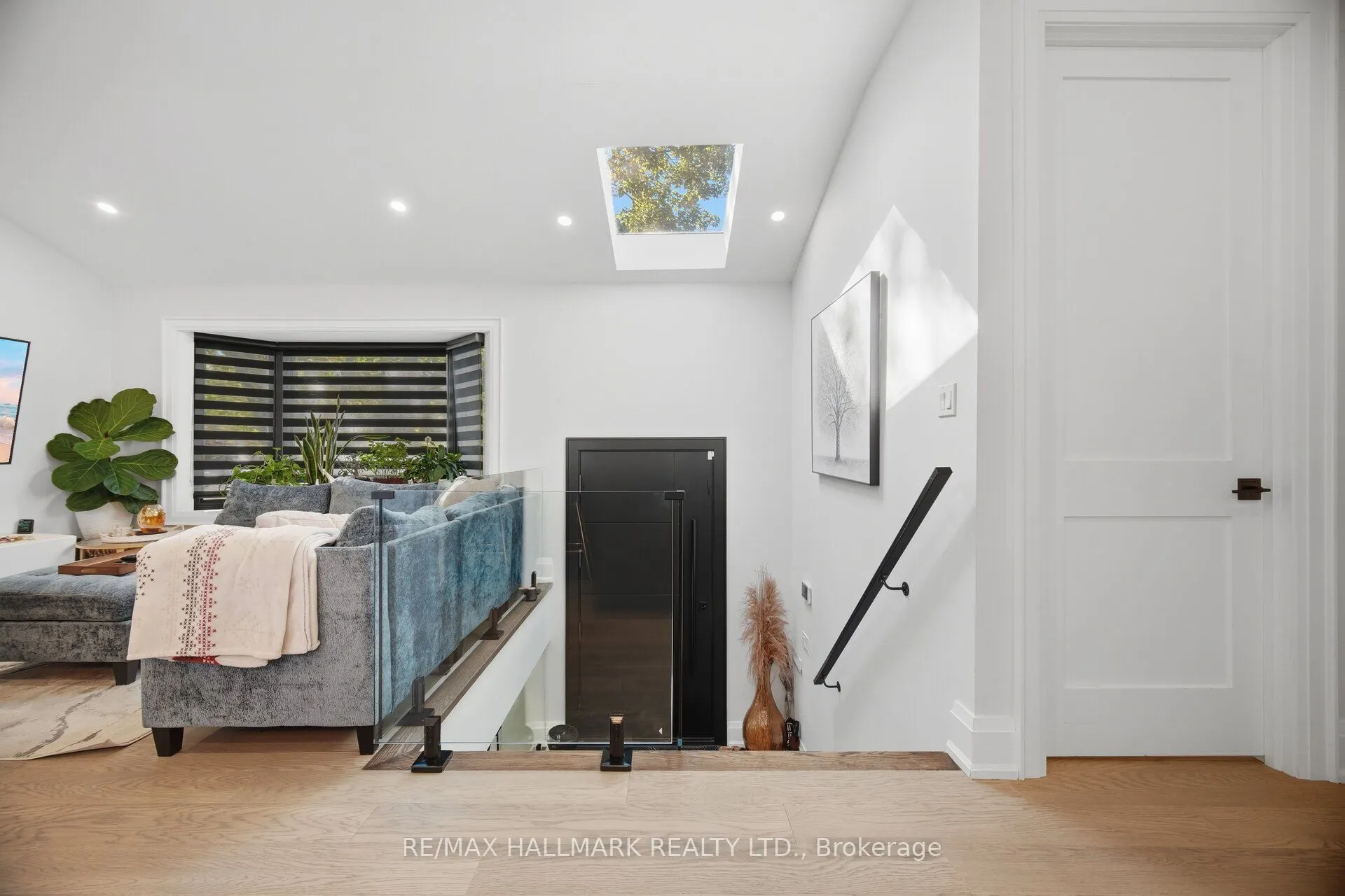 407 Bronte Road