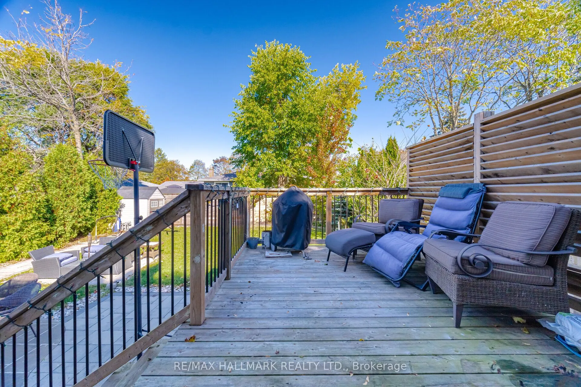 407 Bronte Road