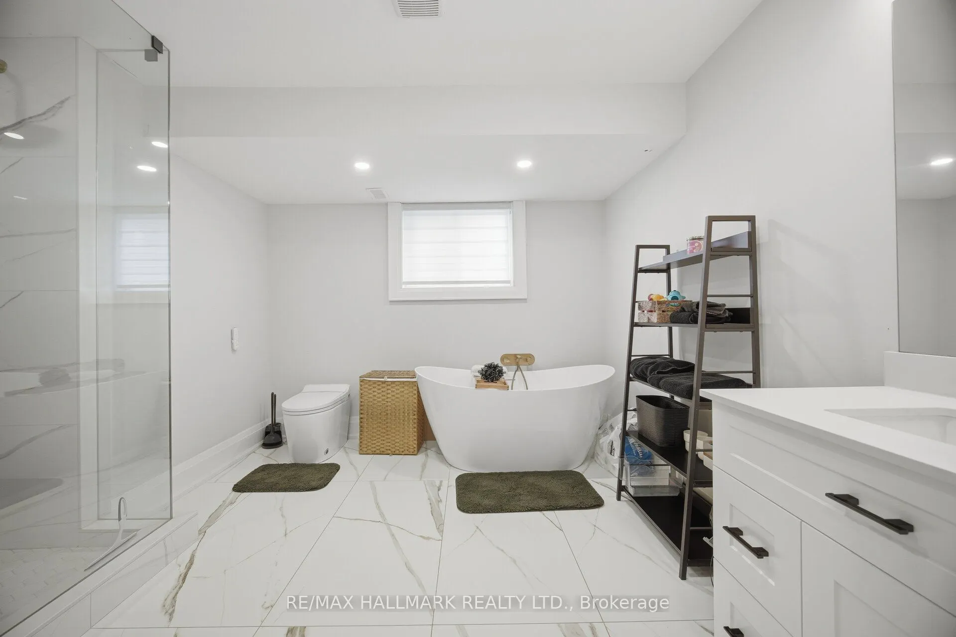 407 Bronte Road