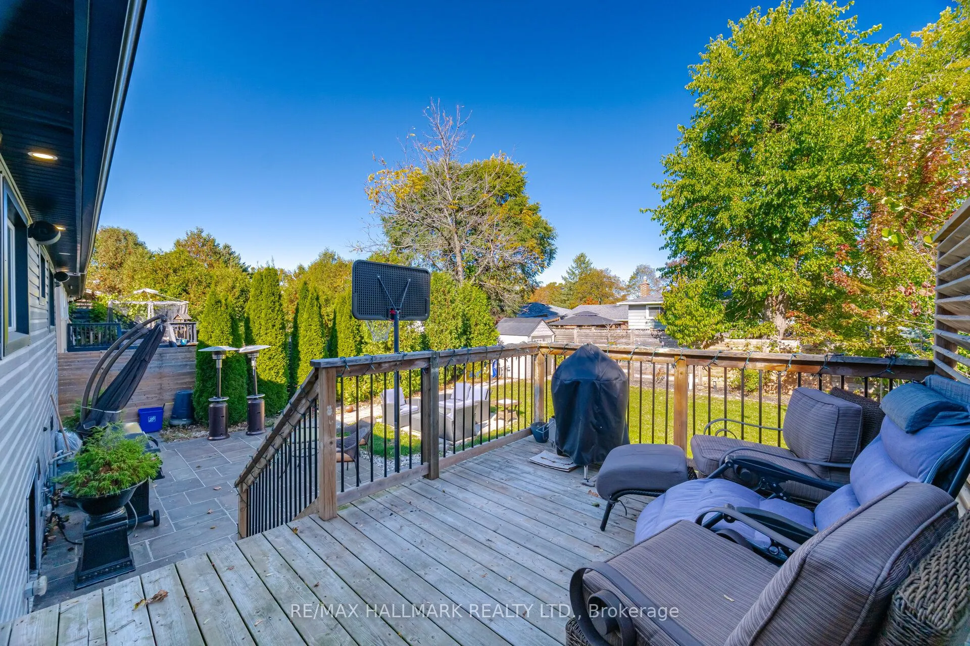 407 Bronte Road
