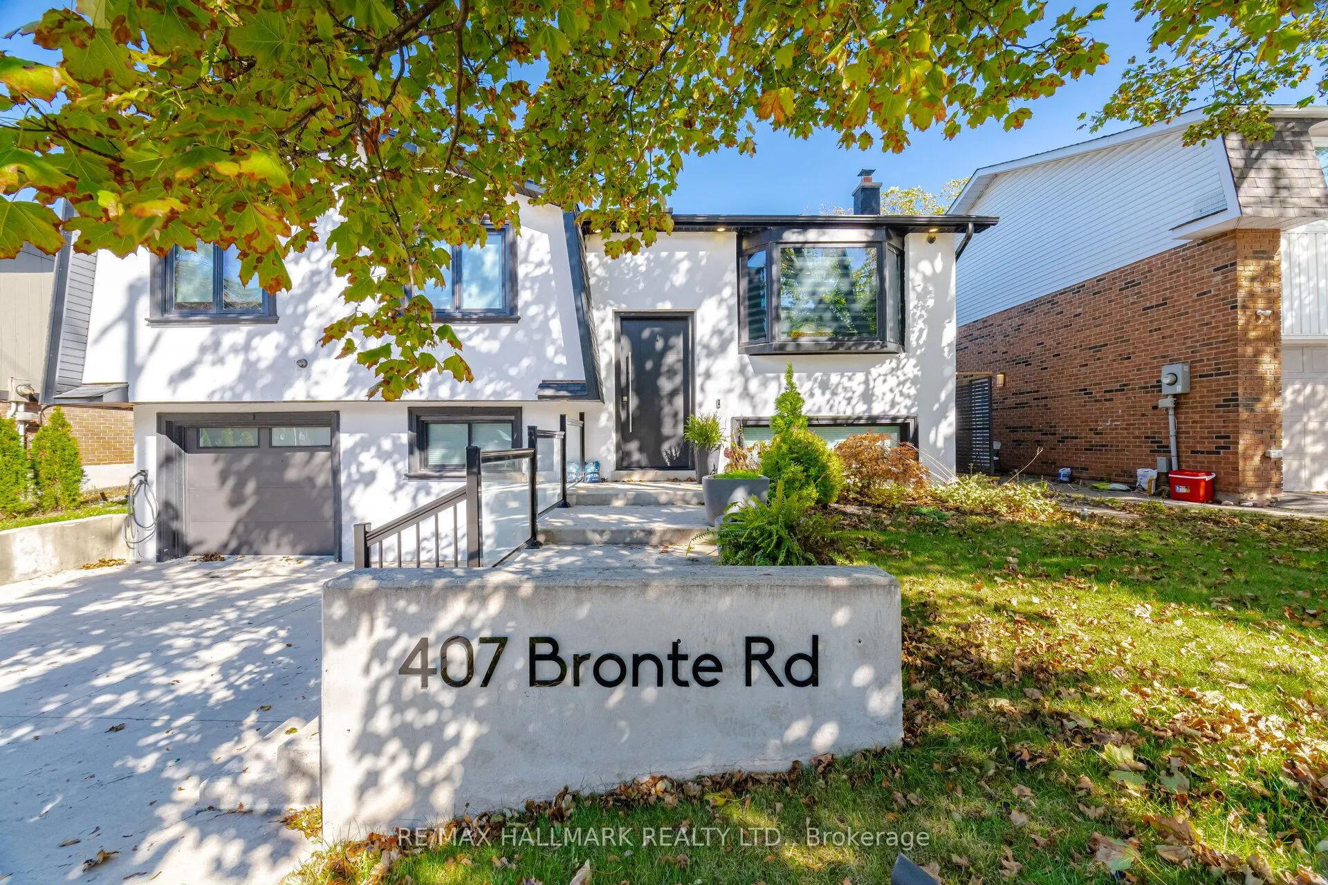 407 Bronte Road